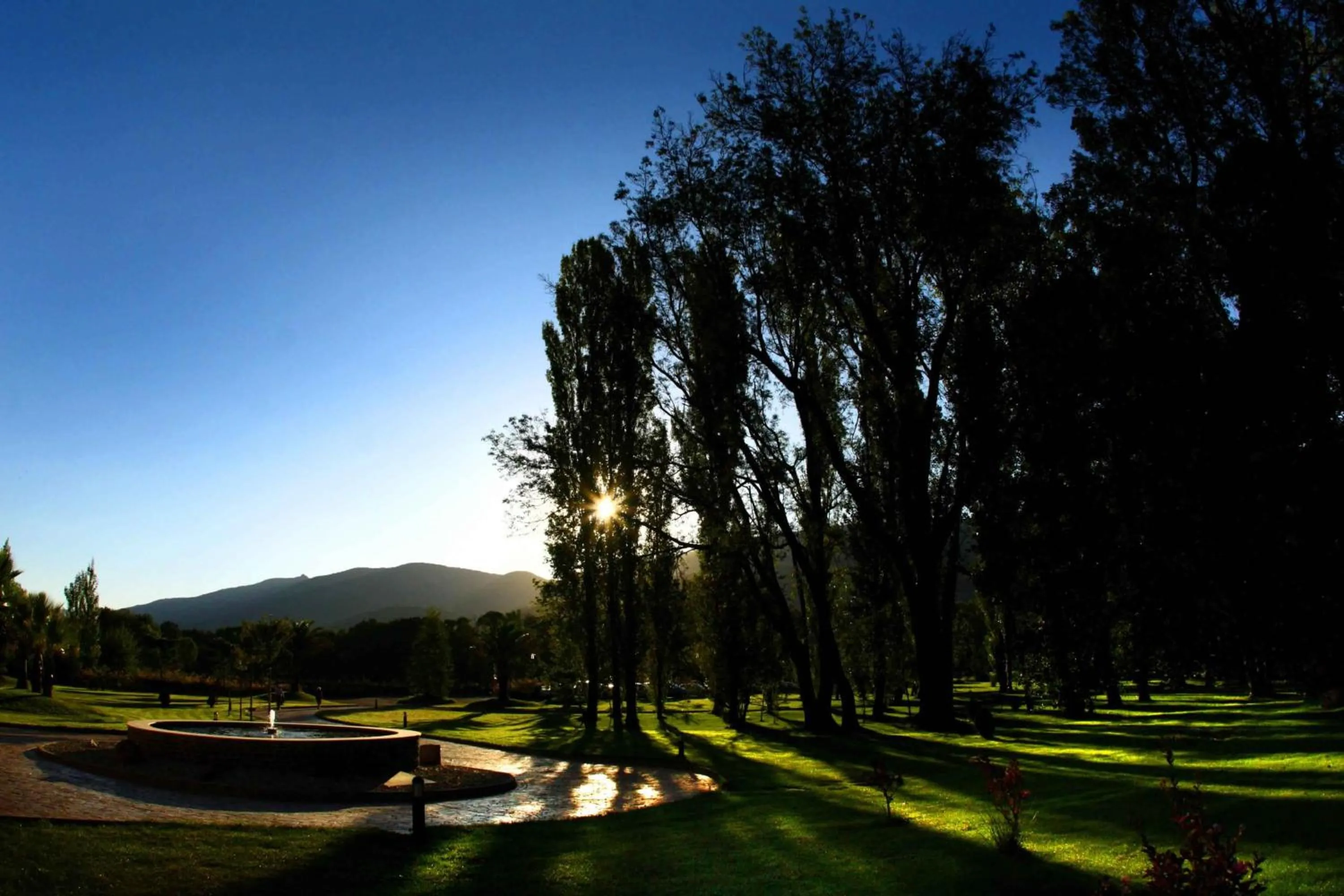 Garden in Hotel Balneario Valle del Jerte