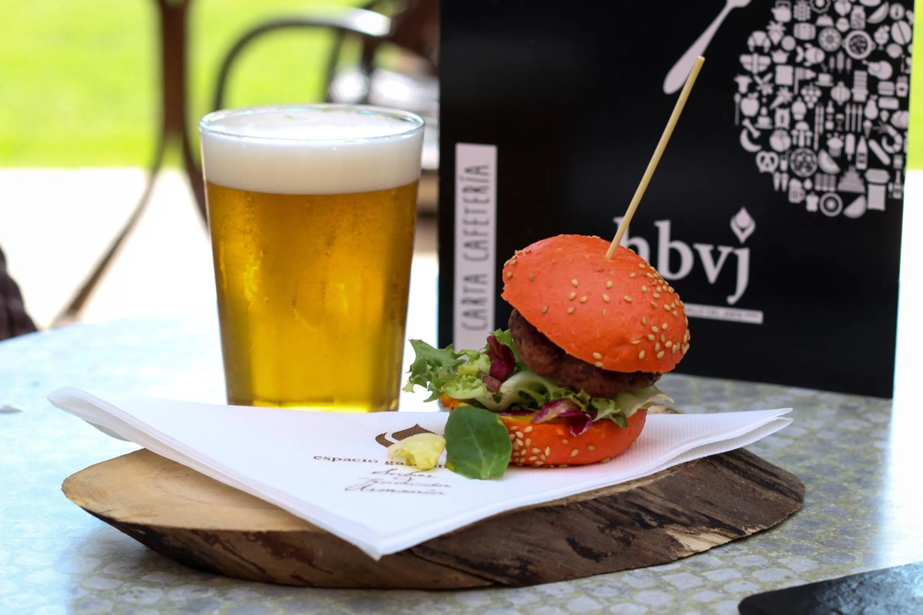 Lounge or bar in Hotel Balneario Valle del Jerte