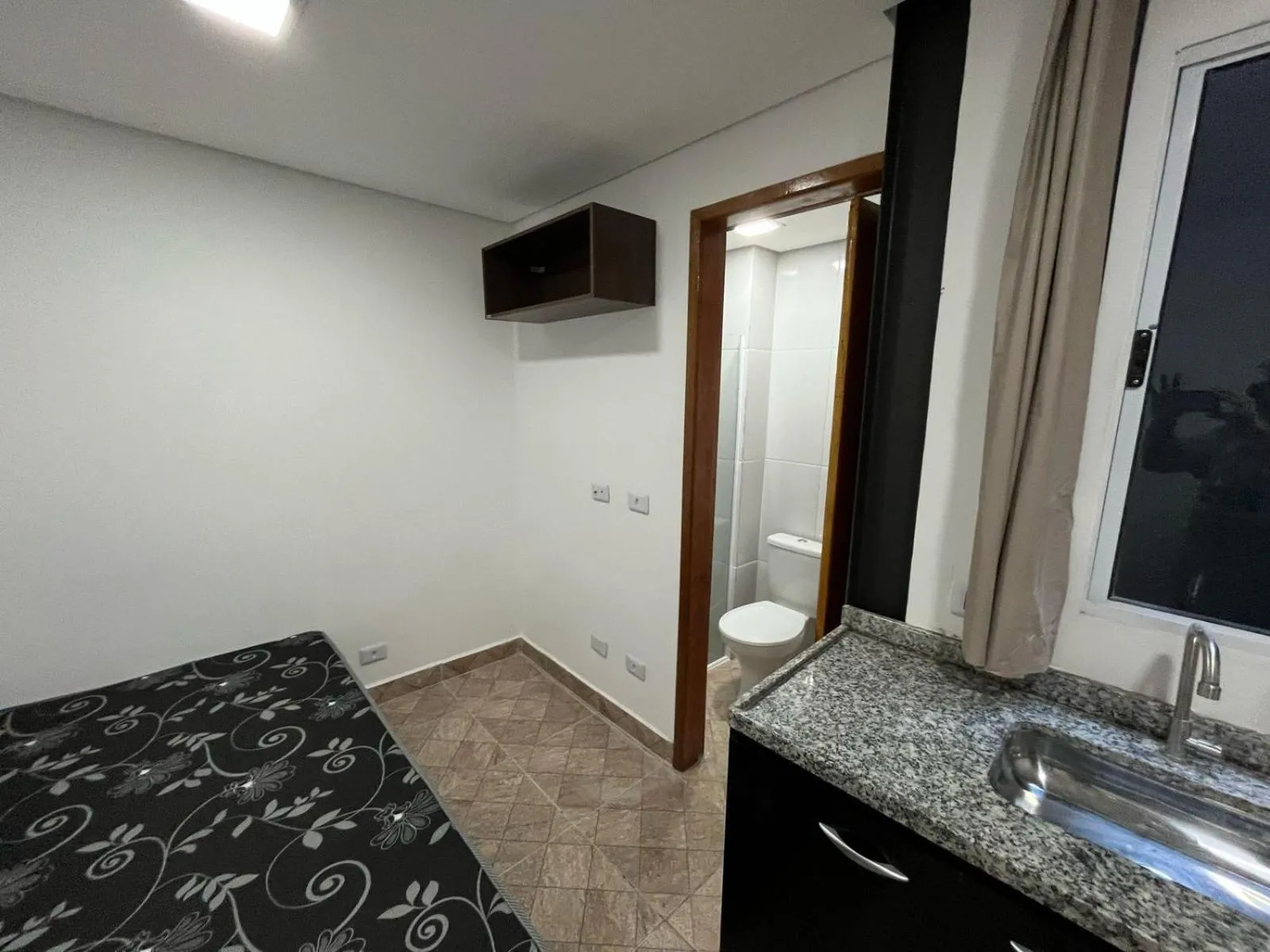 Bed in Condomínio Residencial Vitória 3