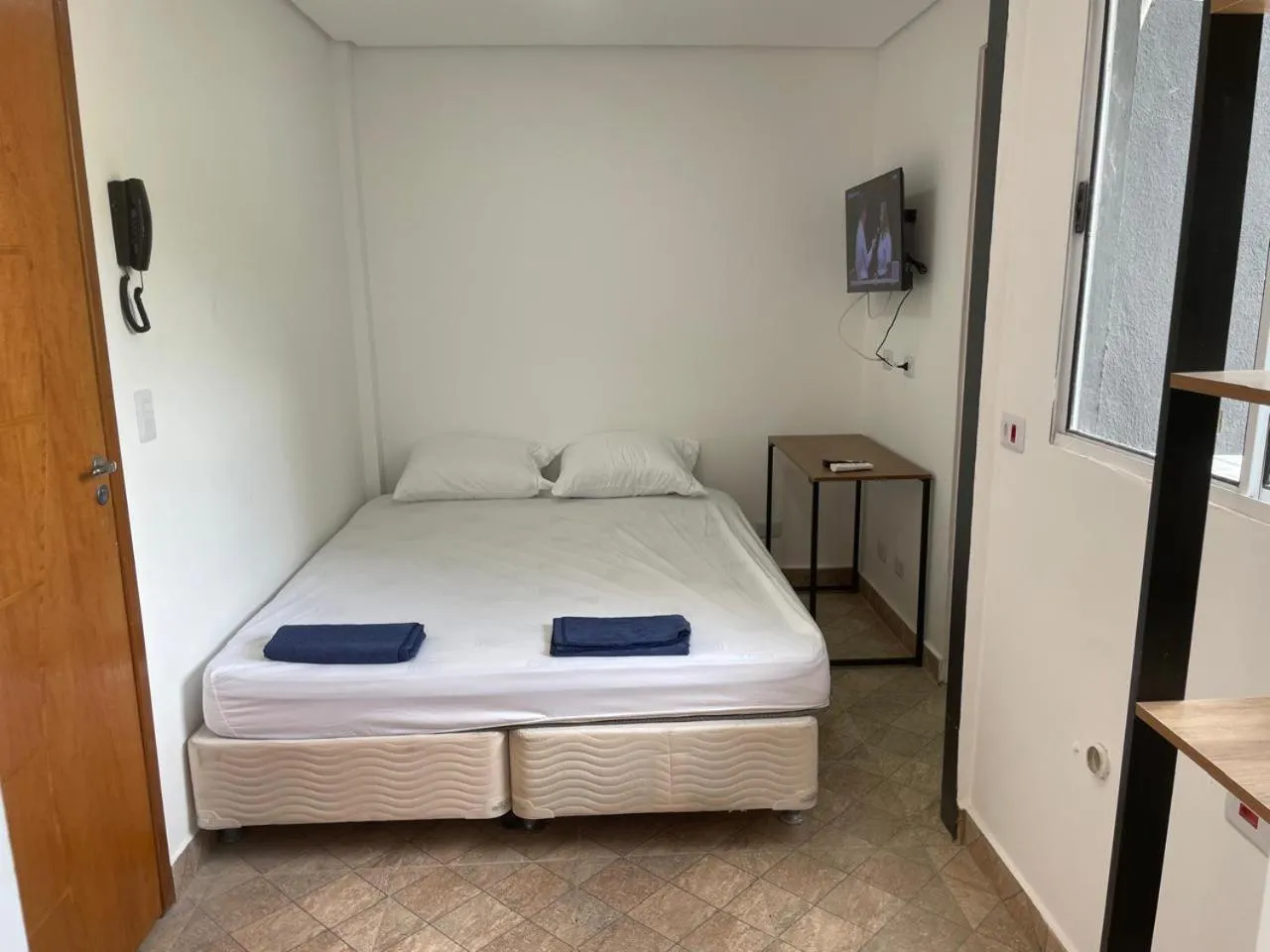 Bed in Condomínio Residencial Vitória 3