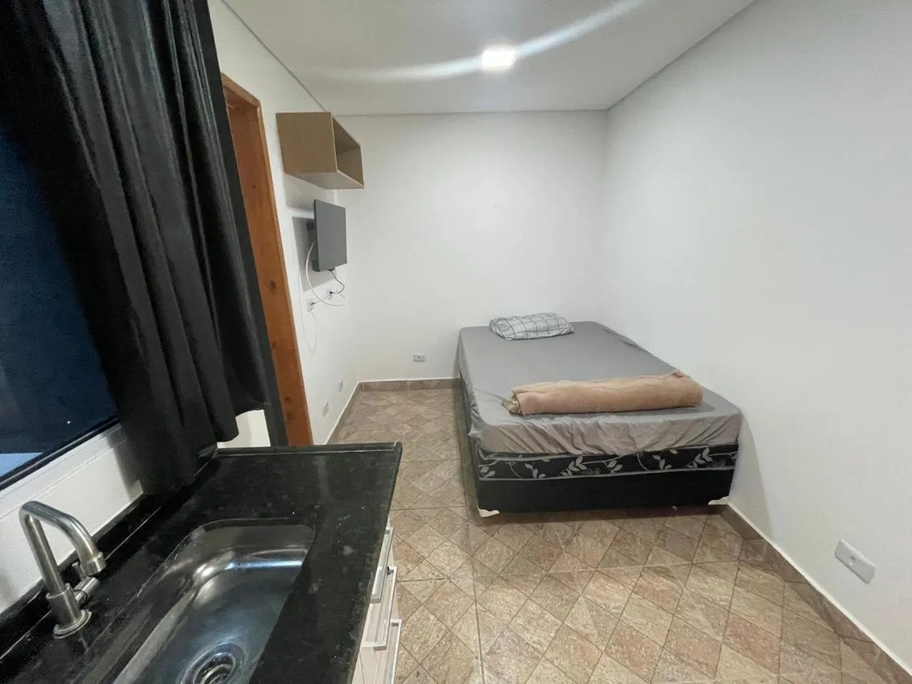 Bed in Condomínio Residencial Vitória 3