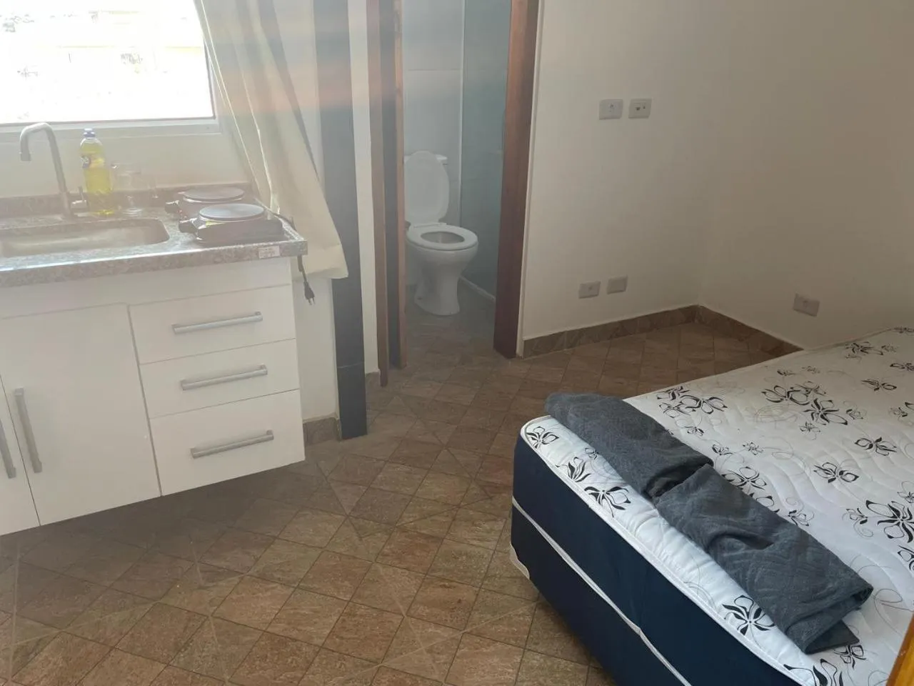 Bed in Condomínio Residencial Vitória 3