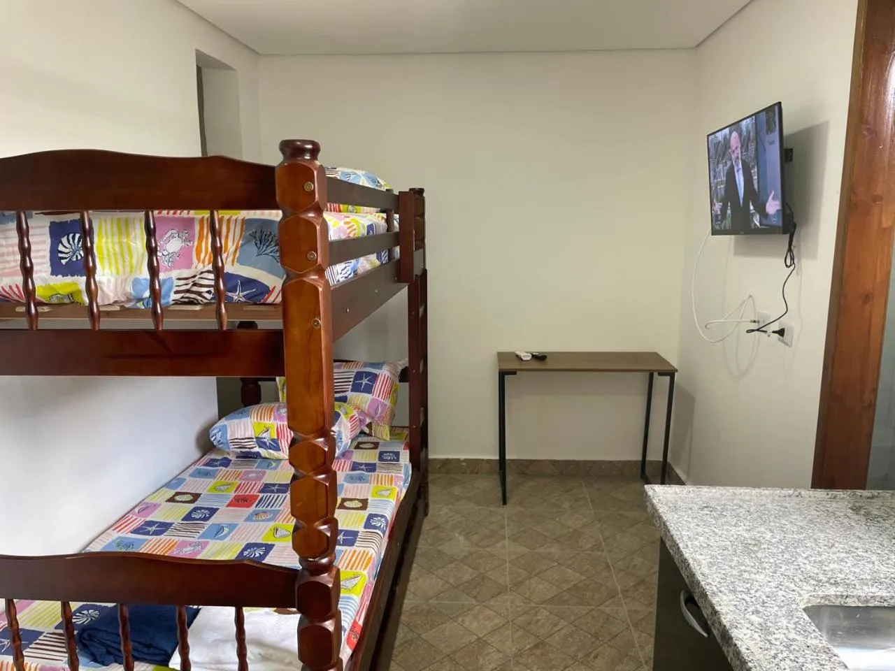 Bed in Condomínio Residencial Vitória 3