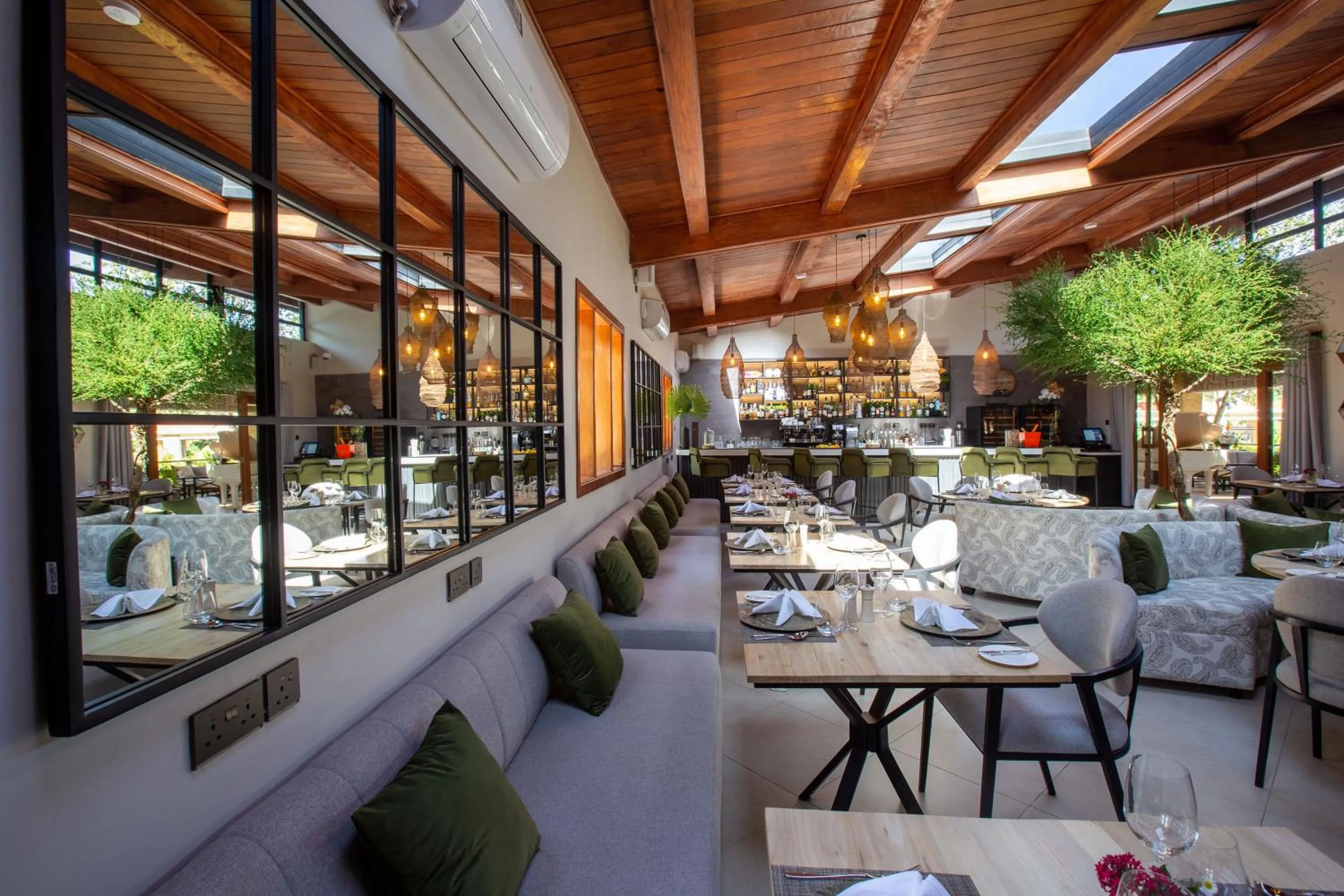 Restaurant/places to eat in Pax Manor Muthaiga