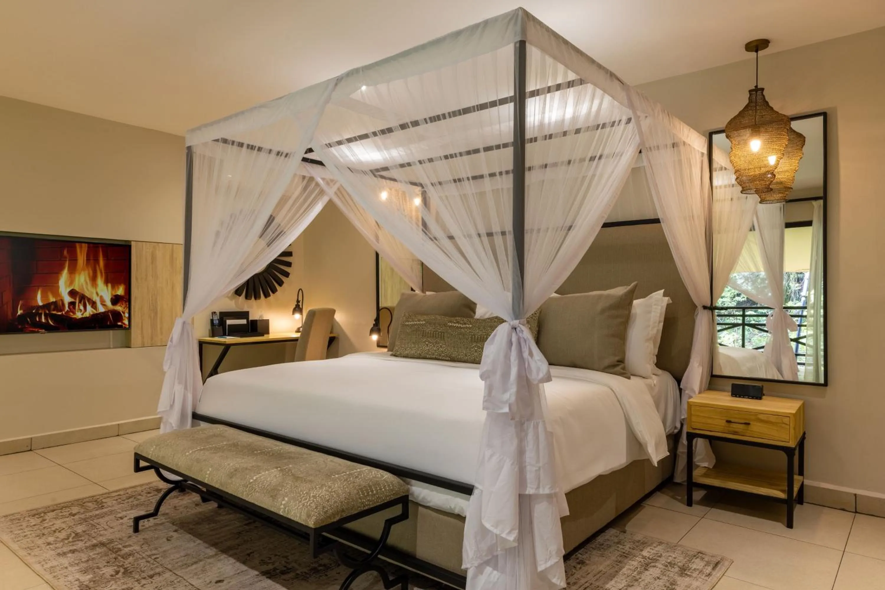 Bedroom, Bed in Pax Manor Muthaiga