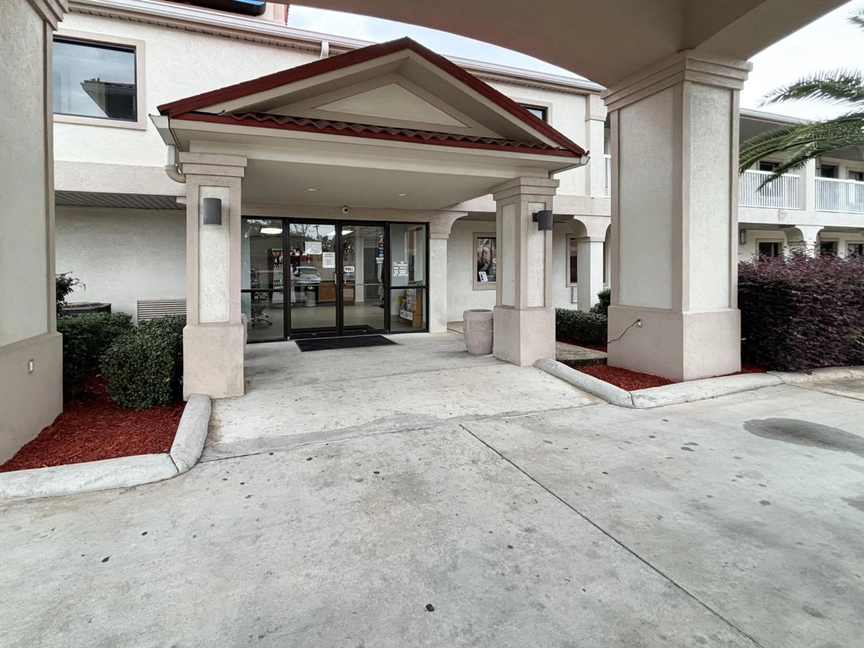 Property building in Studio 6 Sulphur LA