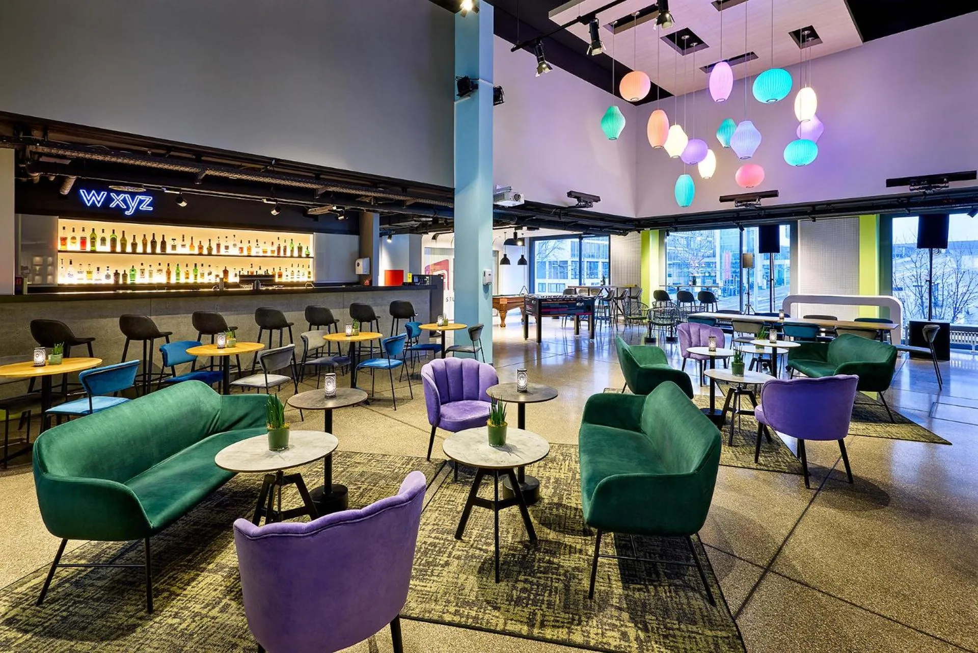 Lounge or bar in Aloft Stuttgart