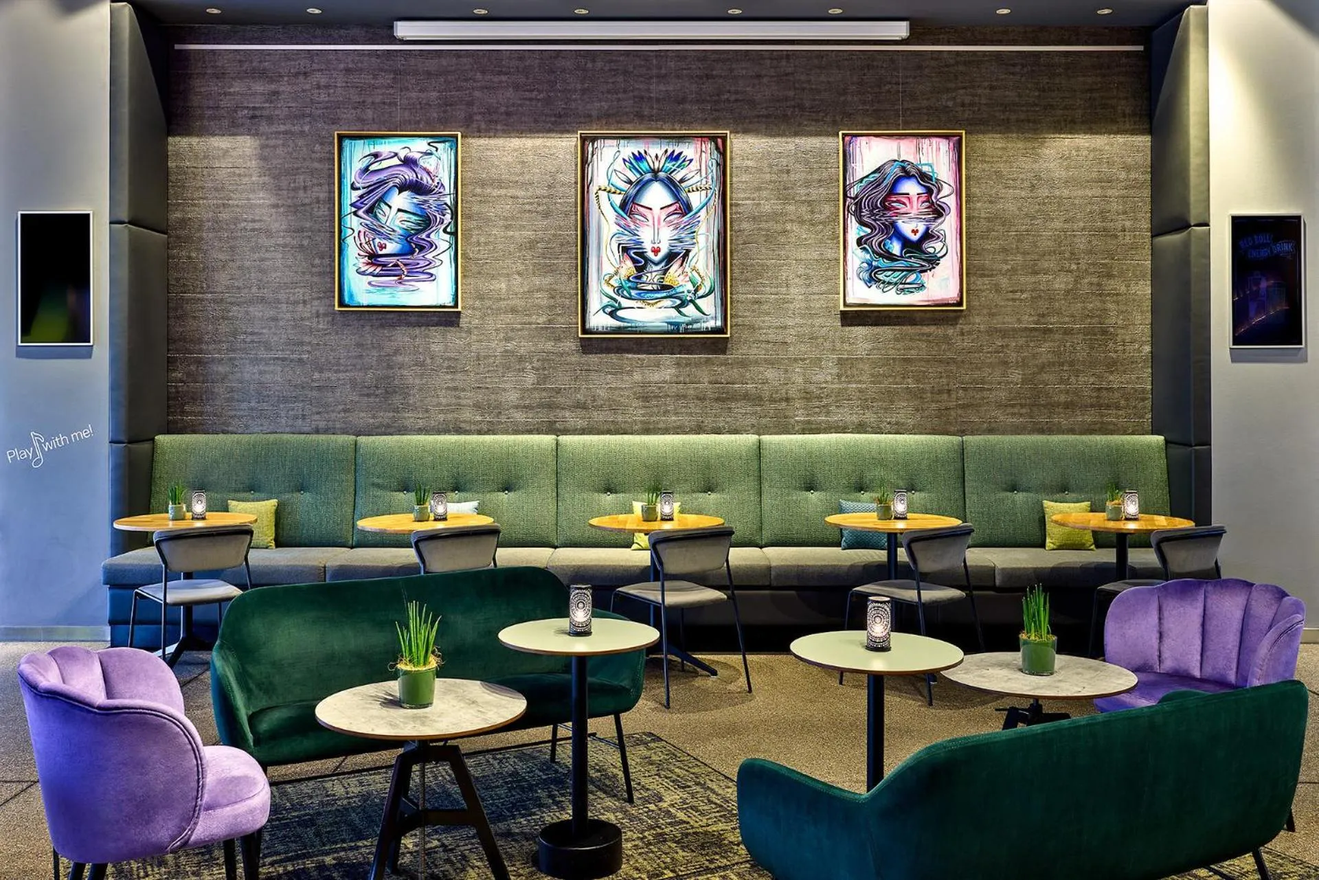 Lounge or bar in Aloft Stuttgart