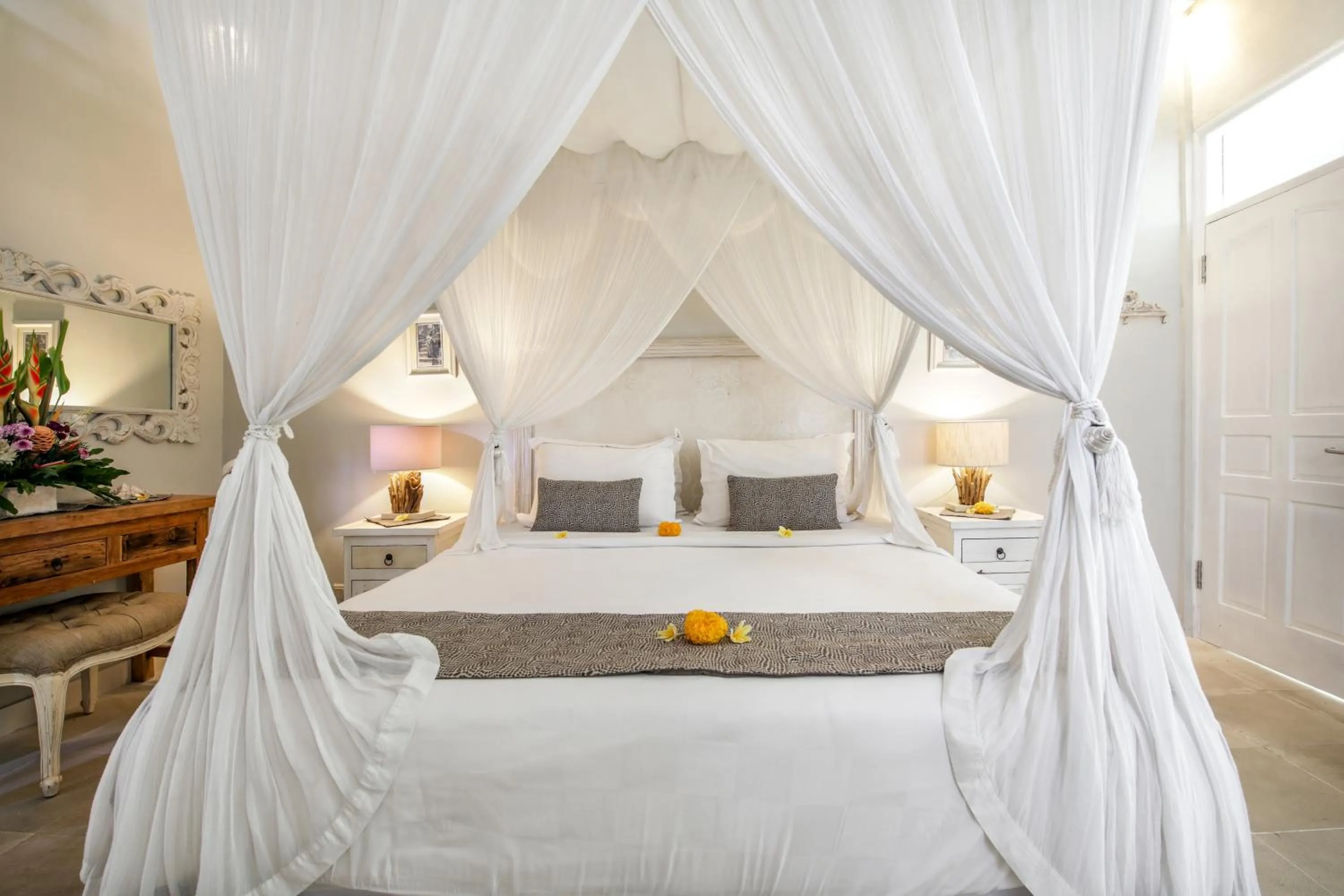 Bed in Villa Lodek Deluxe