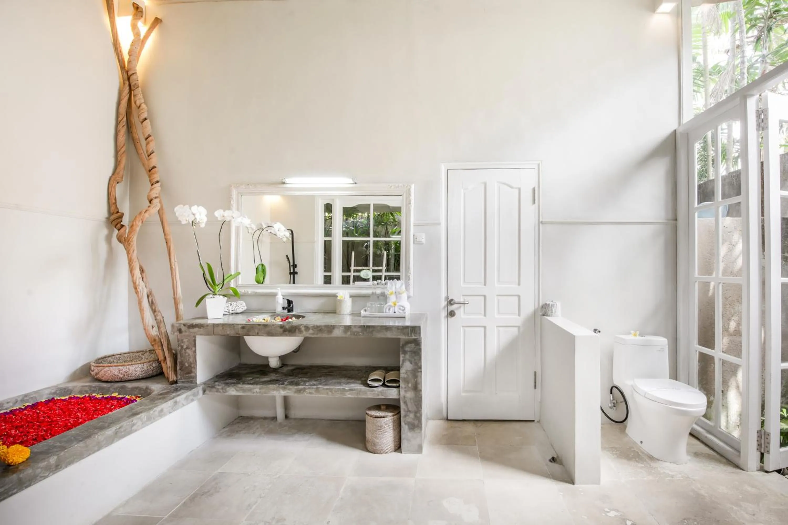 Bathroom in Villa Lodek Deluxe