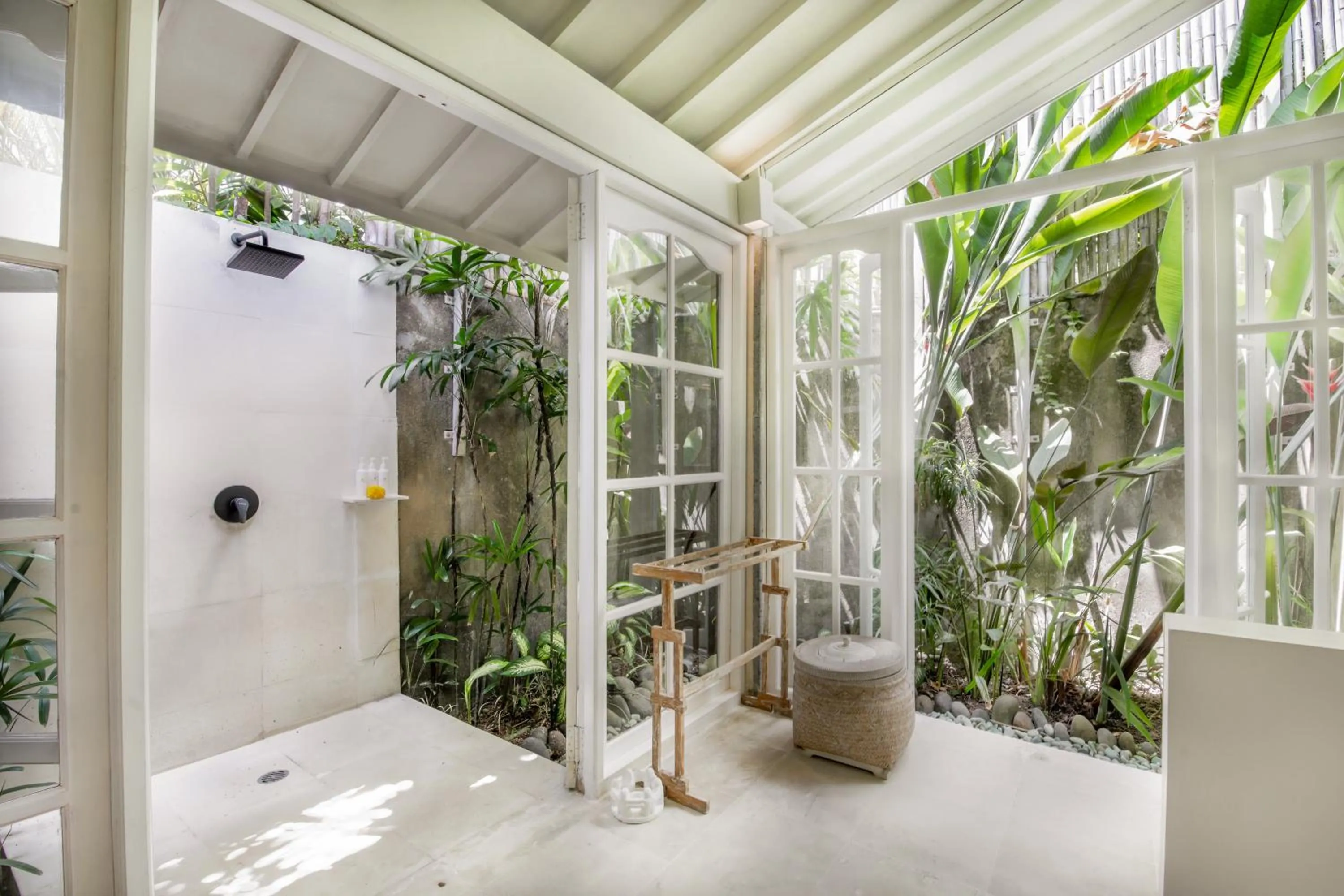 Shower in Villa Lodek Deluxe
