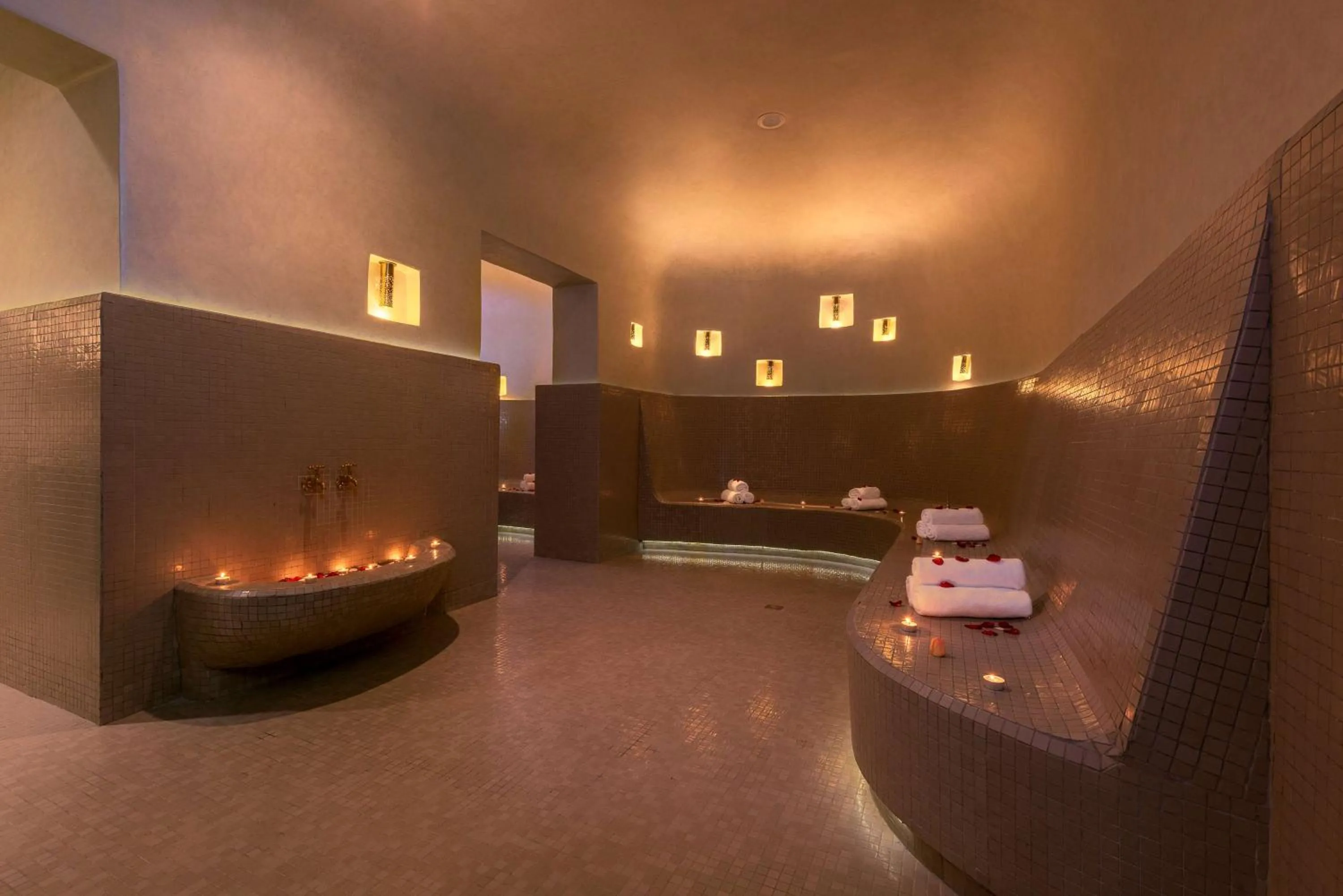 Spa and wellness centre/facilities in Radisson Blu Marrakech, Carré Eden