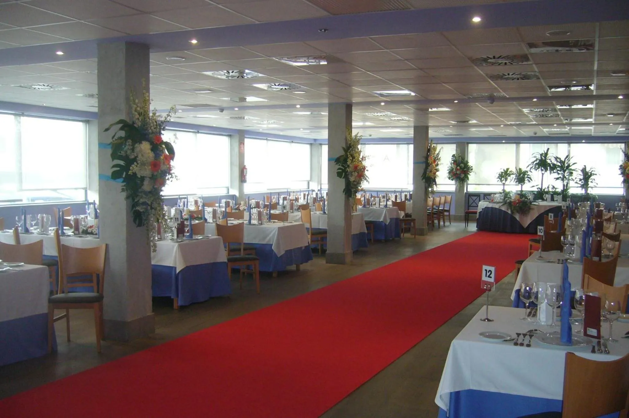 Restaurant/places to eat in Hotel Alfinden