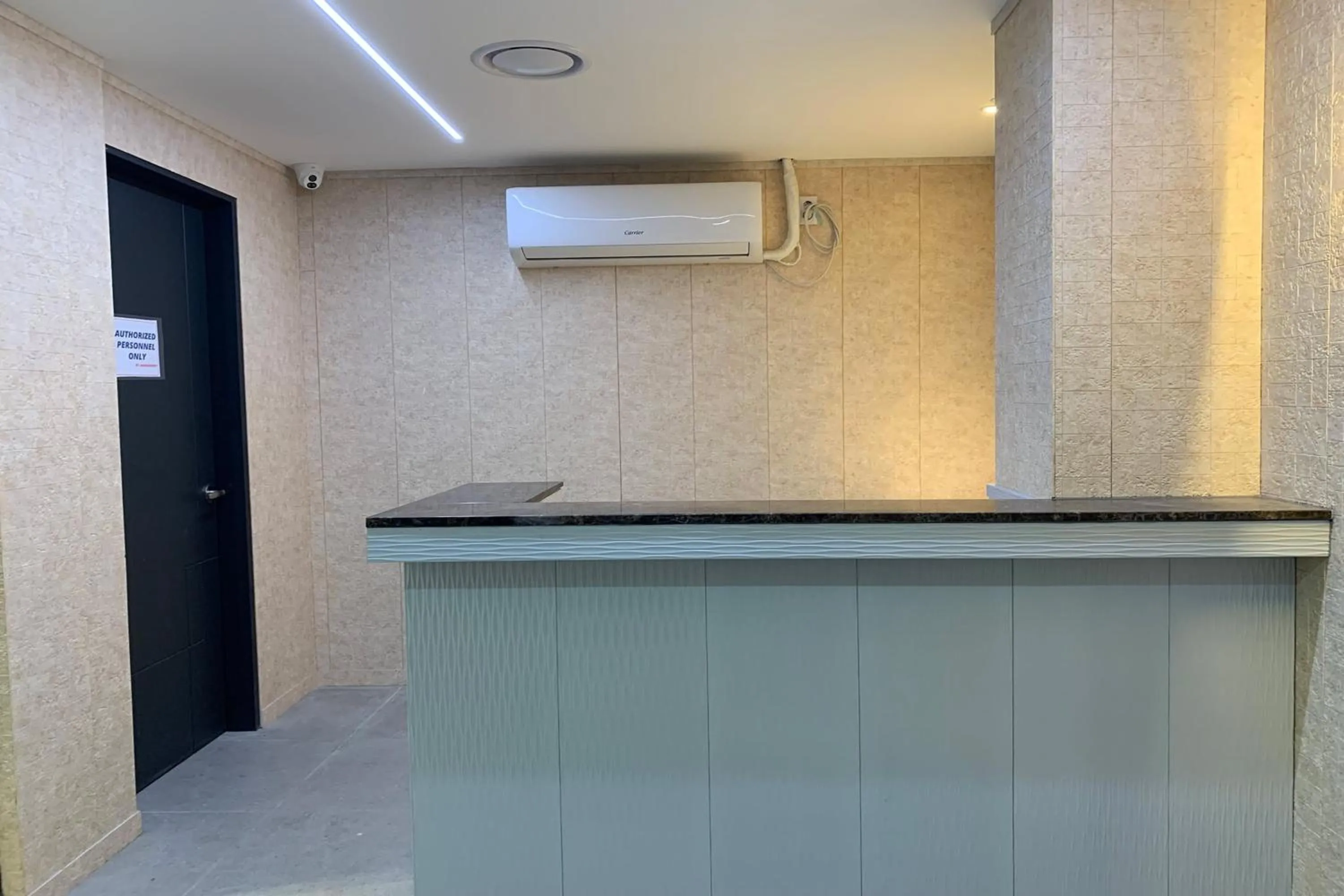 Lobby or reception in Hotel Kaya Puerto Galera