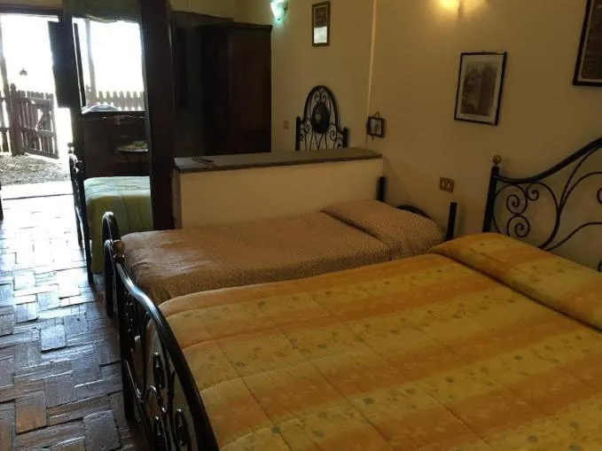 Day, Bed in Agriturismo Monte Due Torri