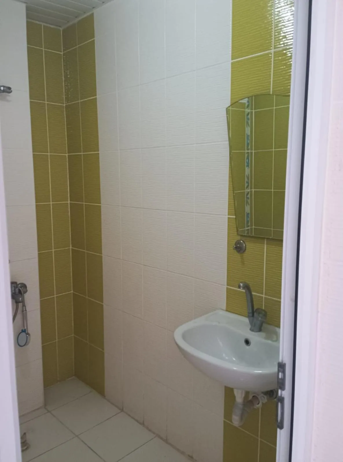 Shower in Duygu Otel Konaklama