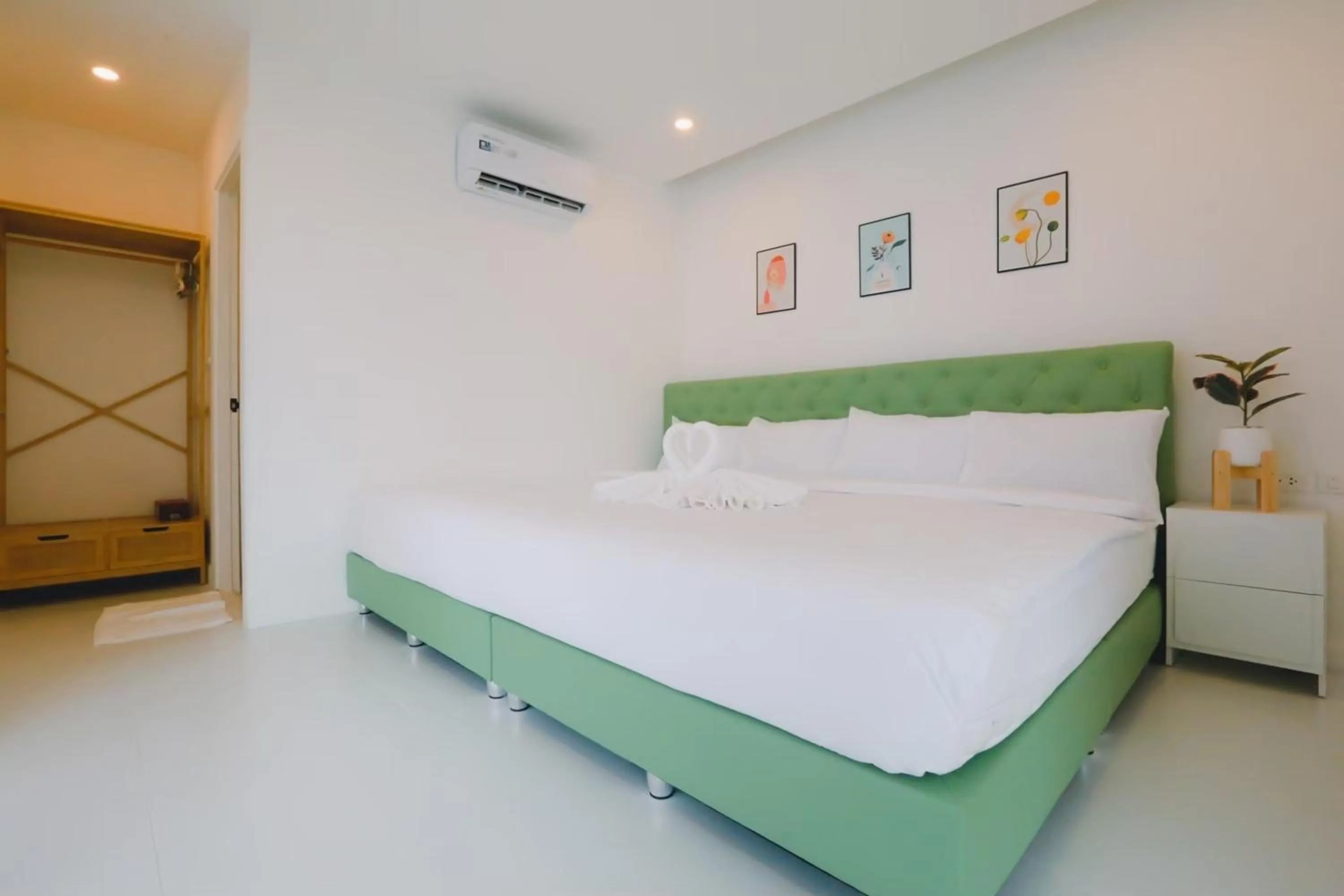 Bed in The Modern Pool Villa Hua Hin
