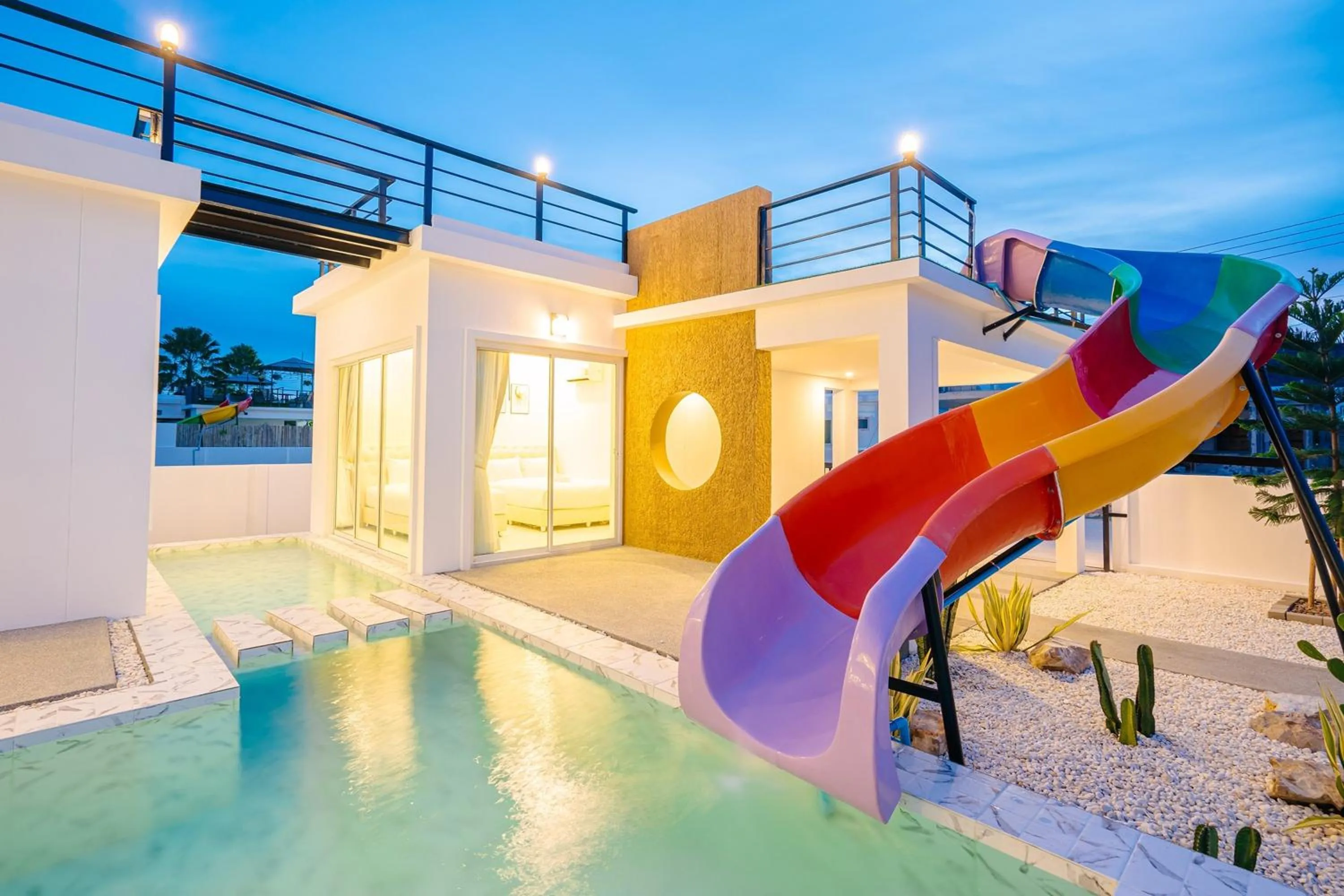 Swimming pool in The Modern Pool Villa Hua Hin