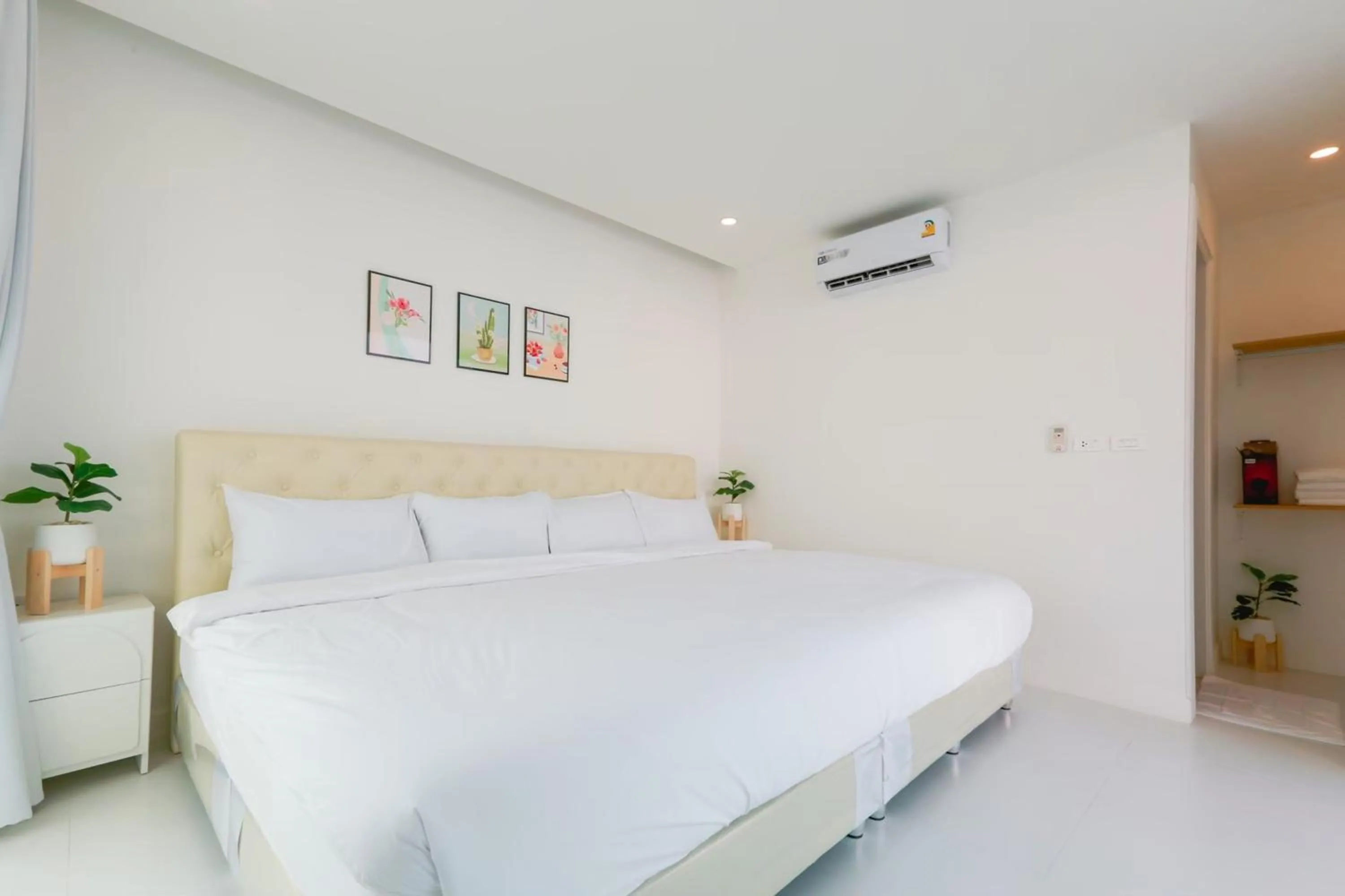 Bed in The Modern Pool Villa Hua Hin