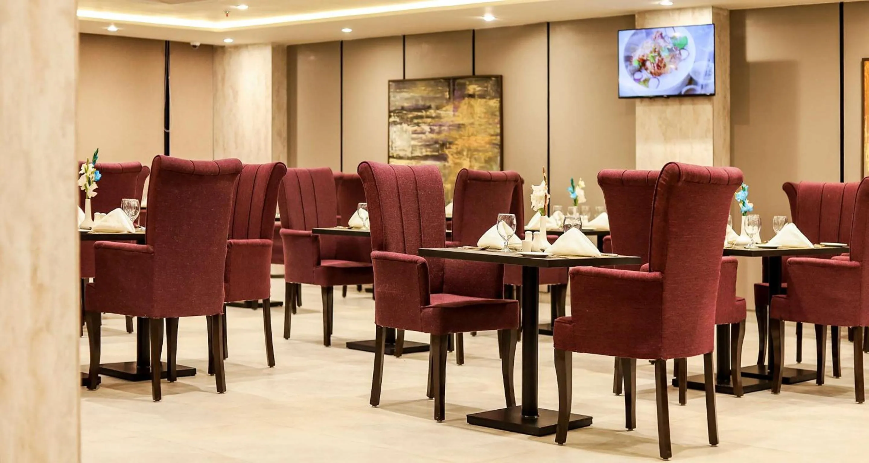 Restaurant/places to eat in Best Western Hotel Rawalpindi Central