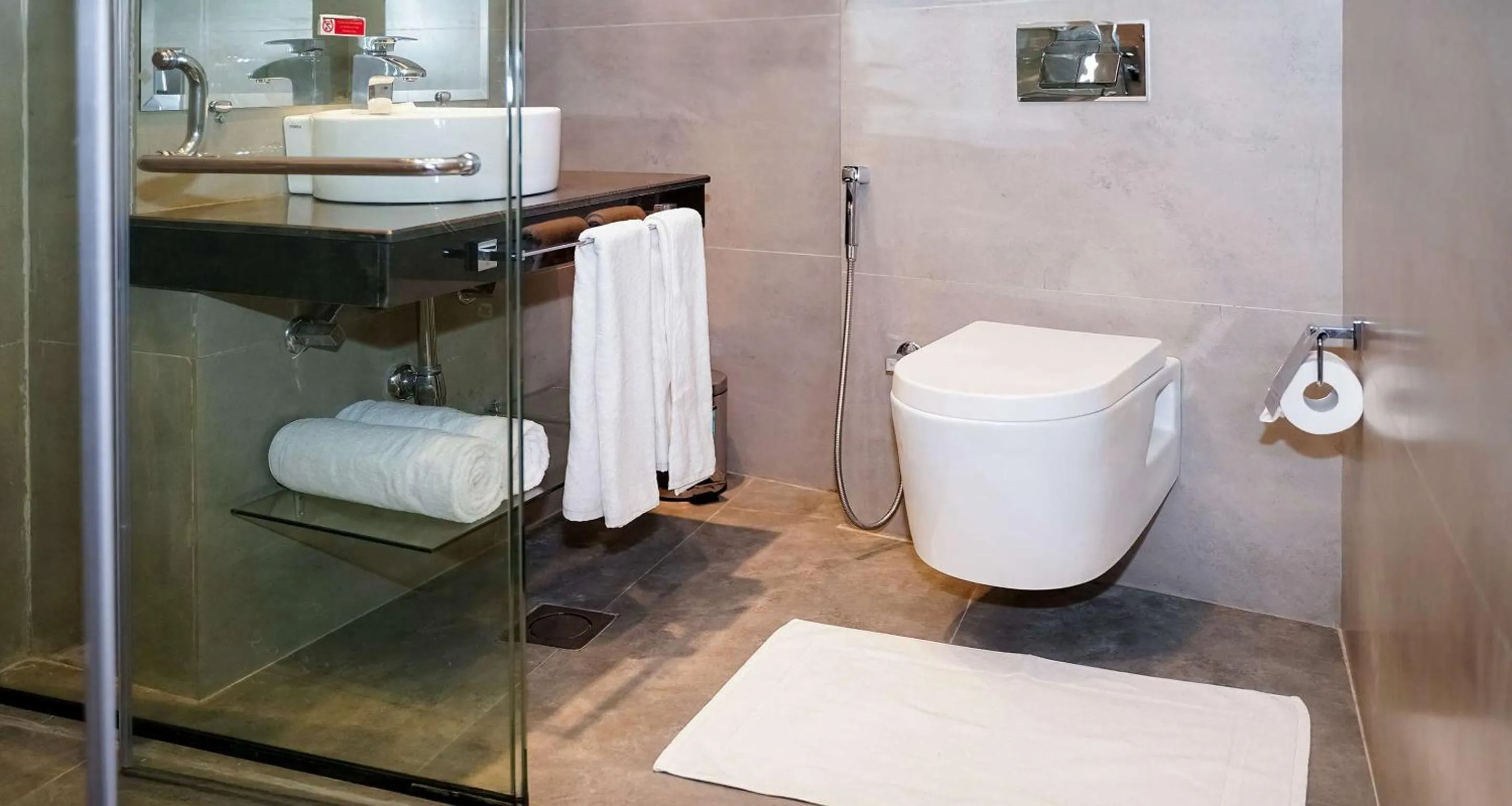 Bathroom in Best Western Hotel Rawalpindi Central