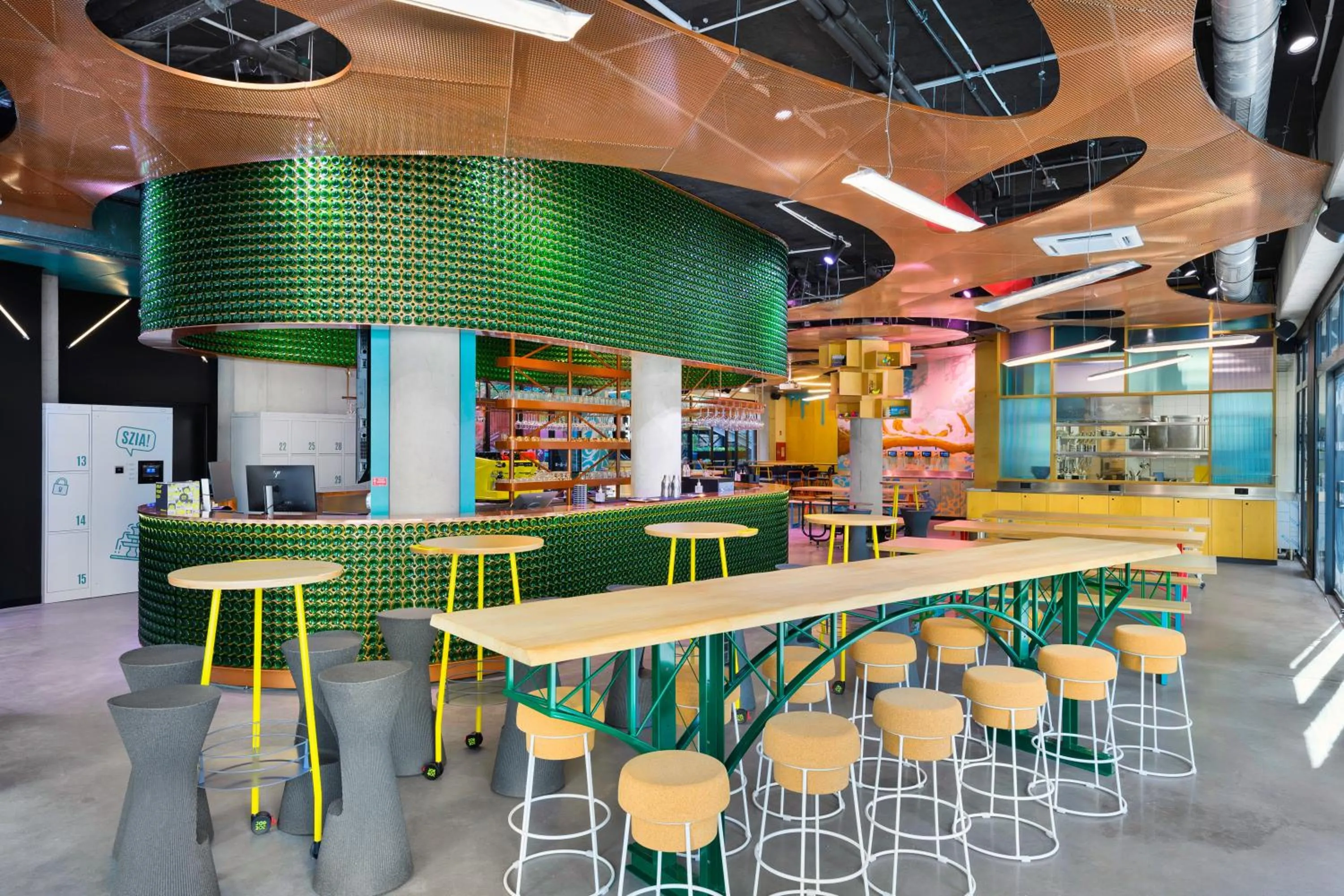 Facade/entrance in JO&JOE Budapest