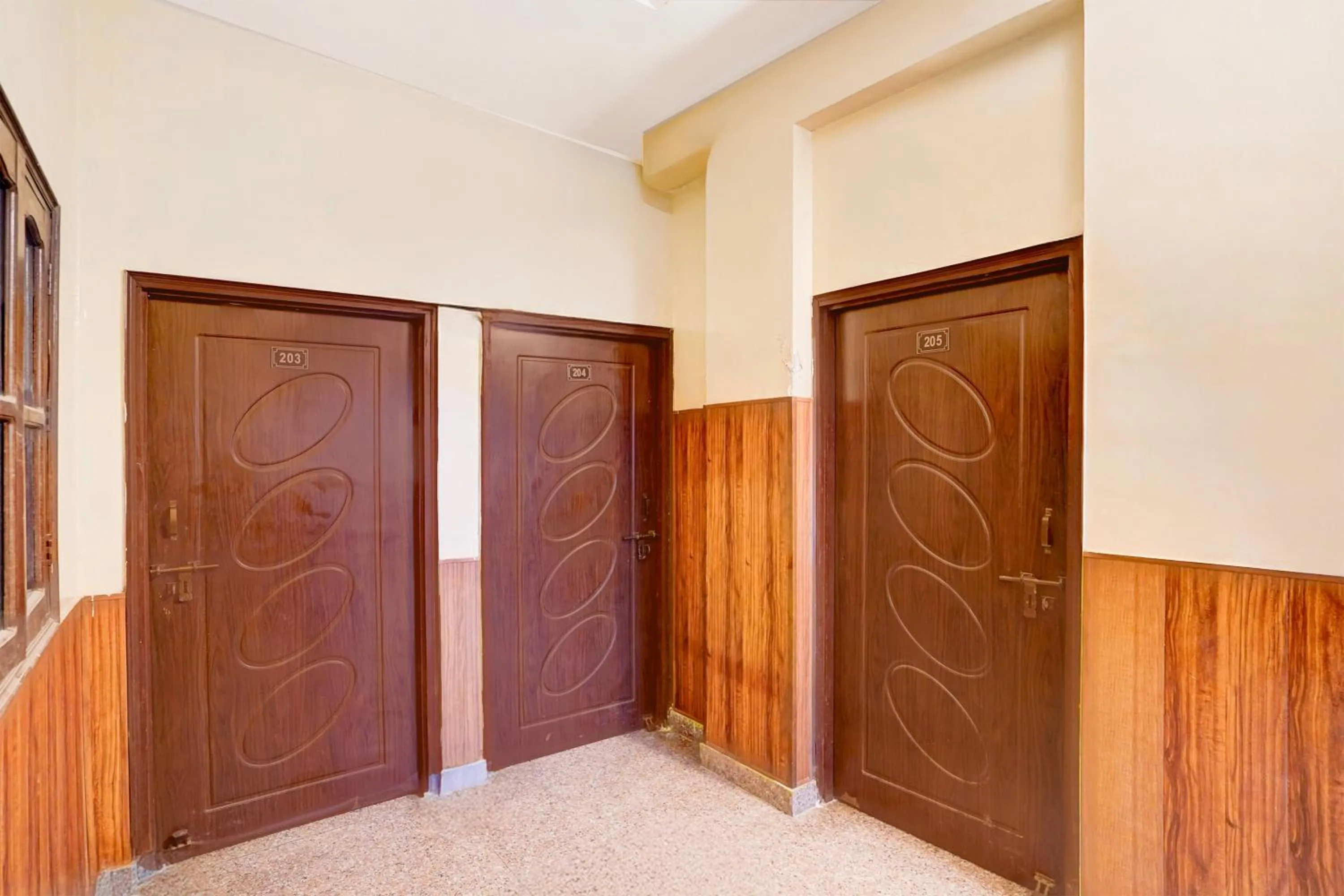 Lobby or reception in Hotel O Dehradun City Centre