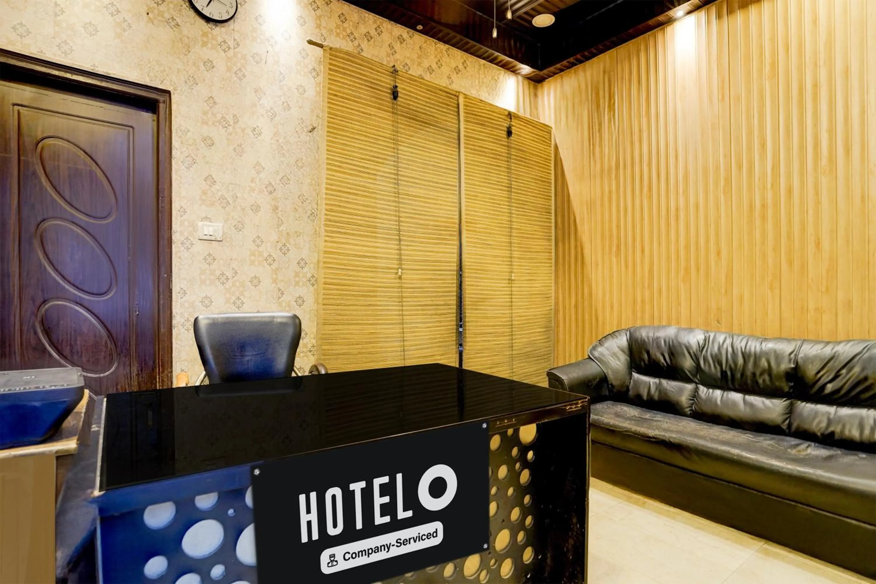 Lobby or reception in Hotel O Dehradun City Centre