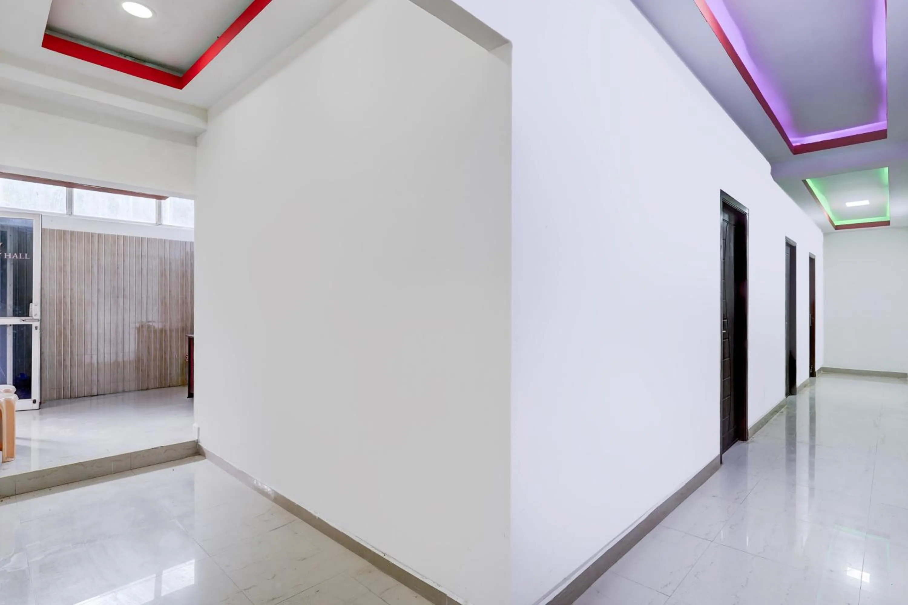 Lobby or reception in Super Collection O Kelambakkam Near Chettinad Hospital