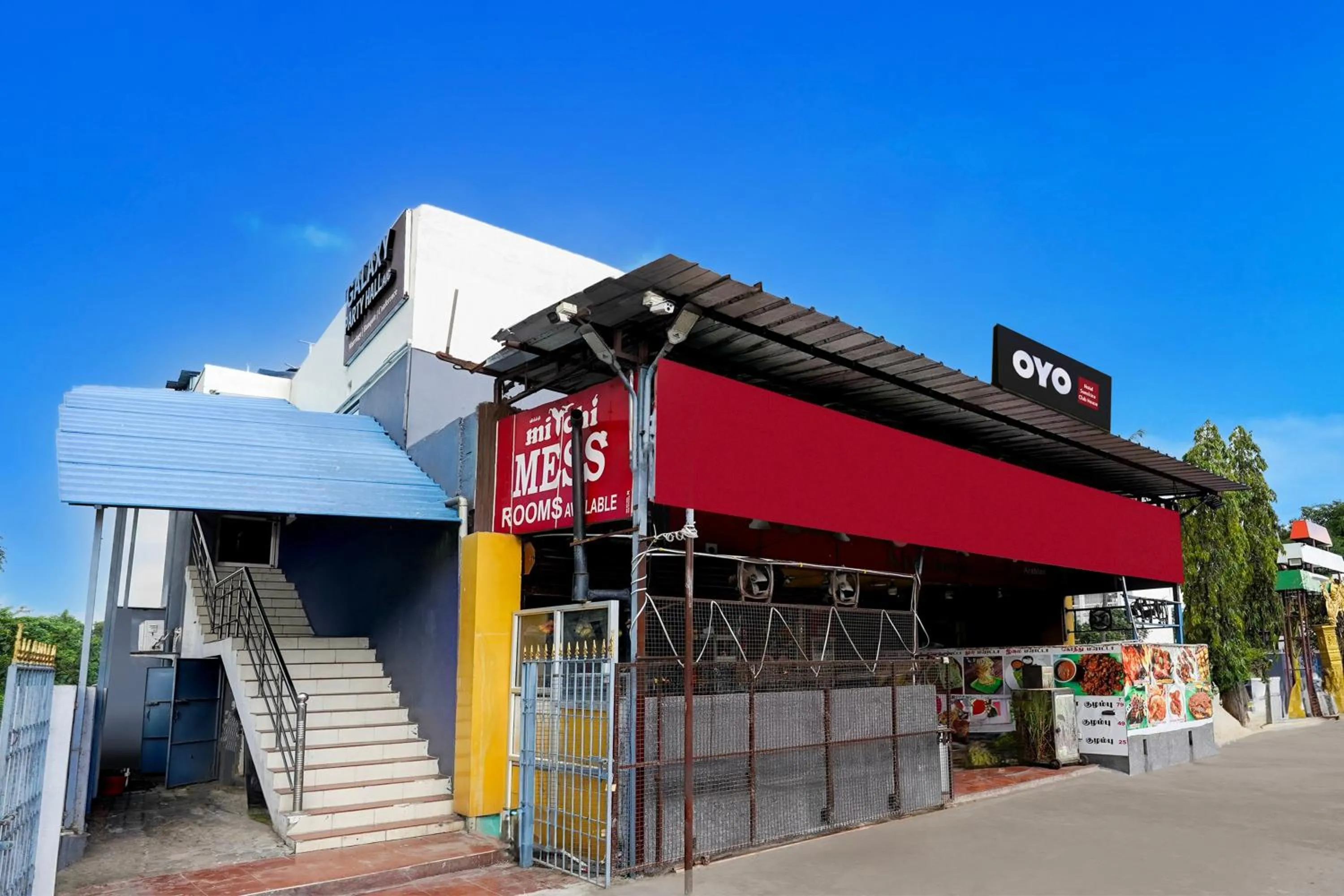 Property building in Super Collection O Kelambakkam Near Chettinad Hospital