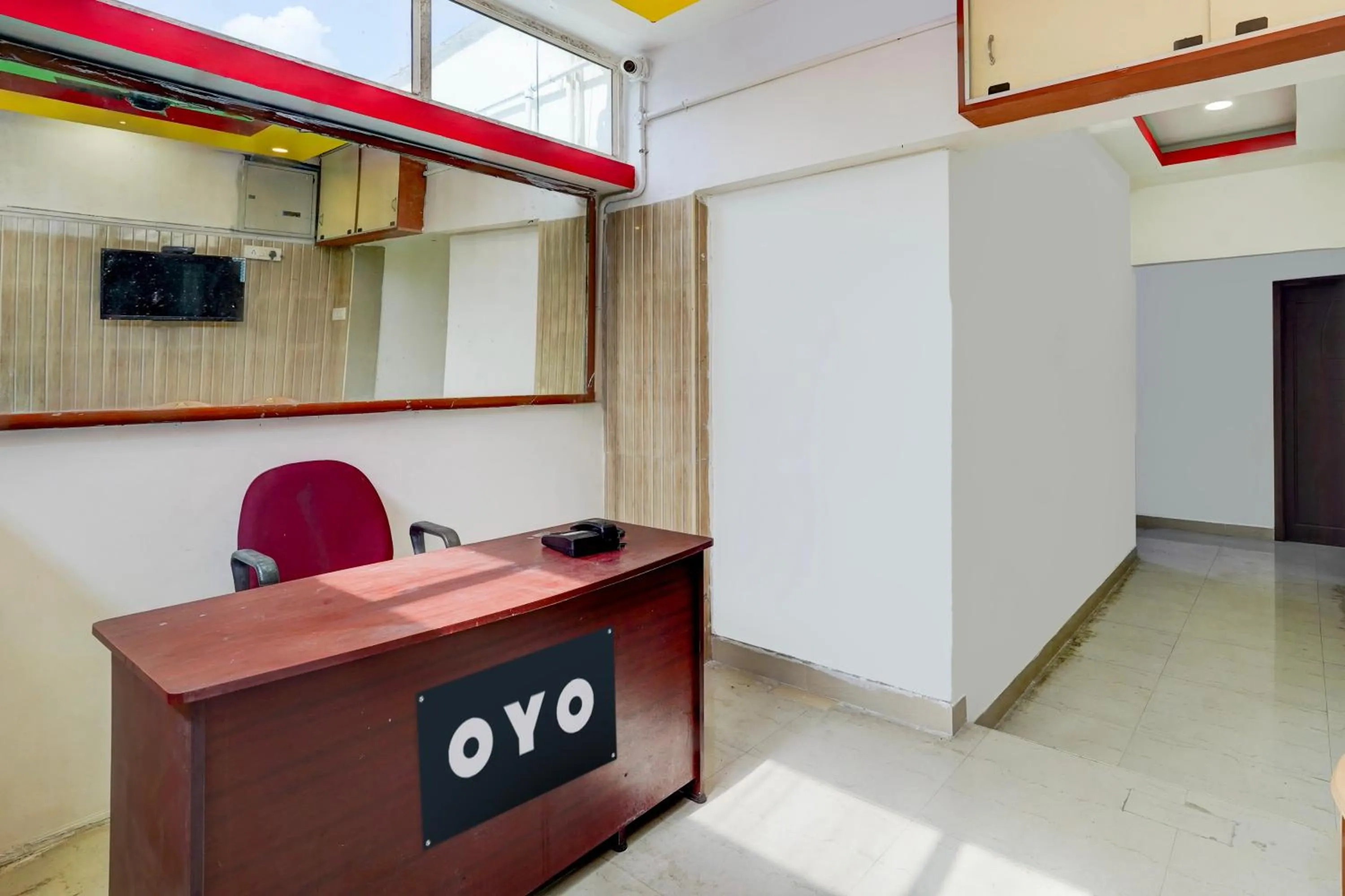 Lobby or reception in Super Collection O Kelambakkam Near Chettinad Hospital