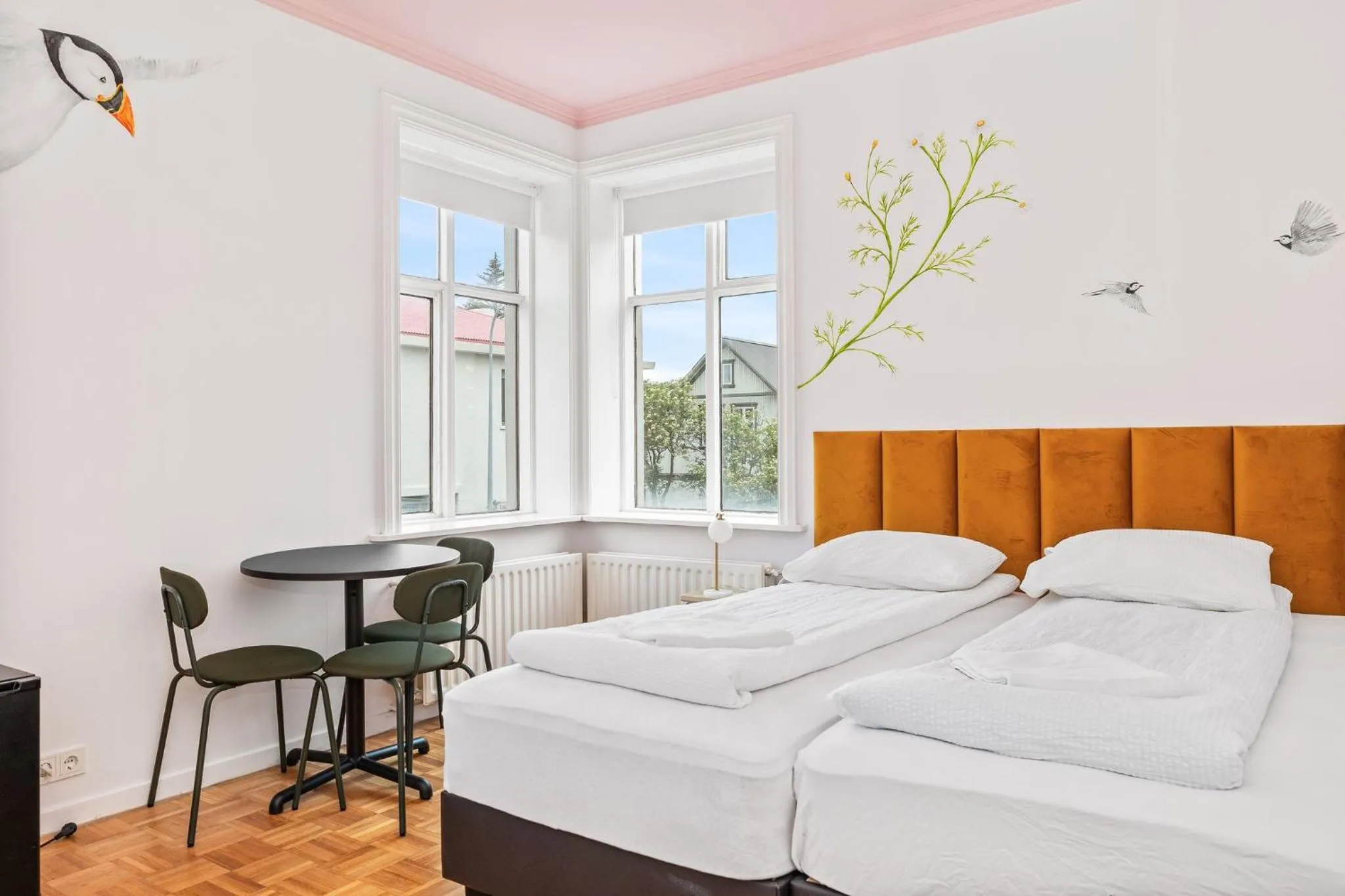 Dining area, Bed in Downtown Reykjavík Baldursbrá Guesthouse