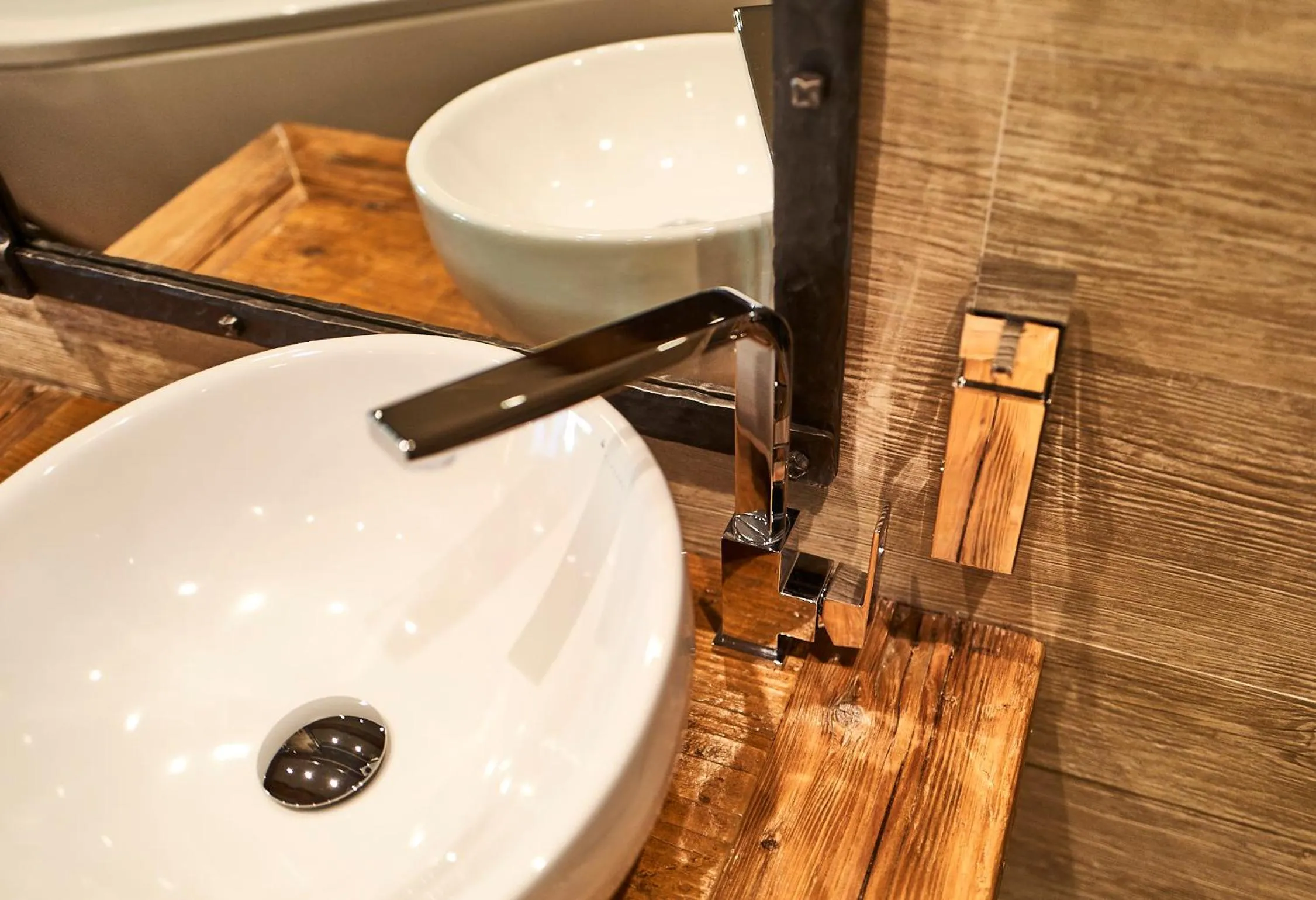 Decorative detail in Mill Apartments