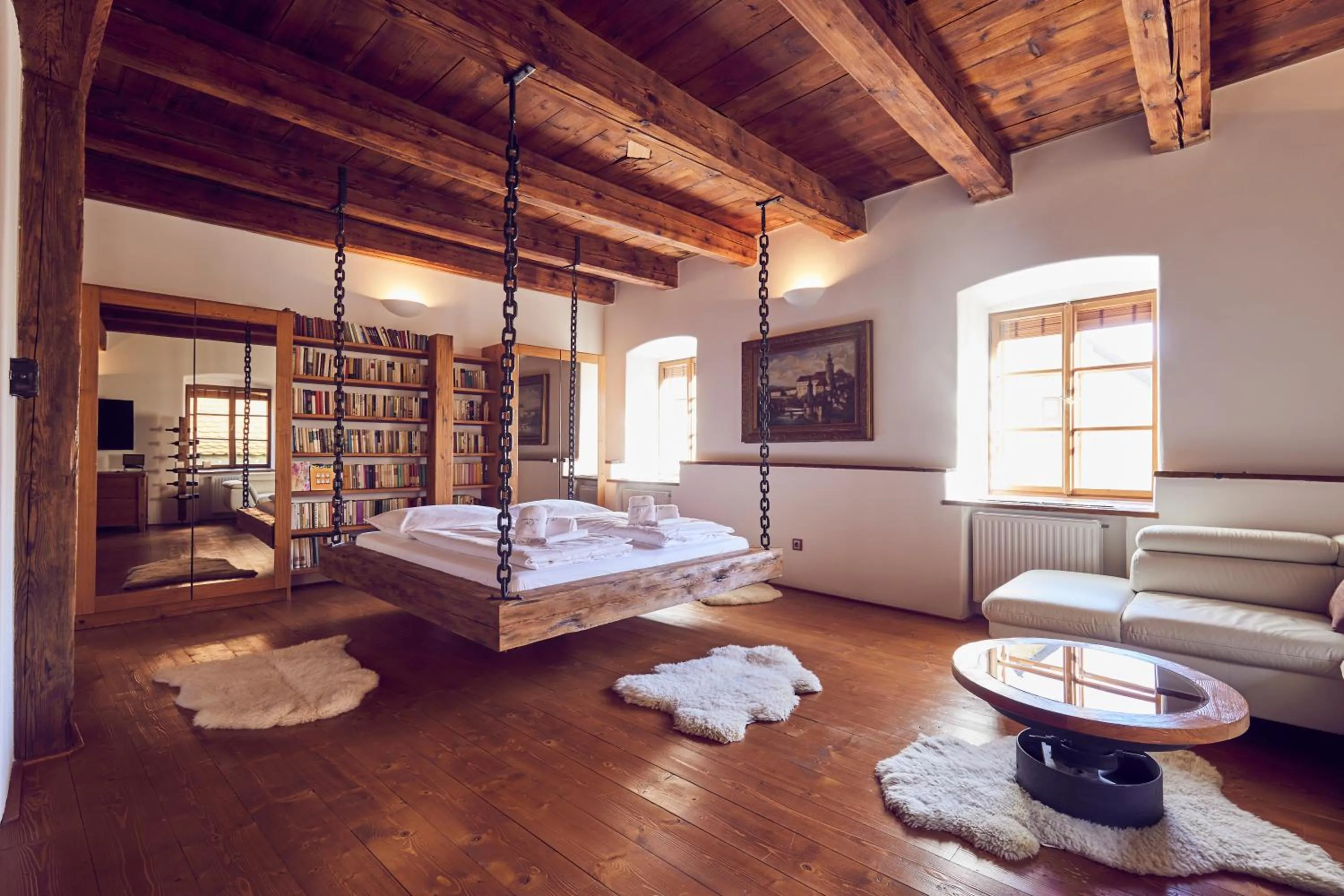 Library, Bed in Mill Apartments