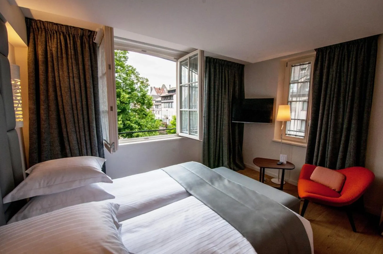 Bedroom, Bed in Pavillon REGENT PETITE FRANCE