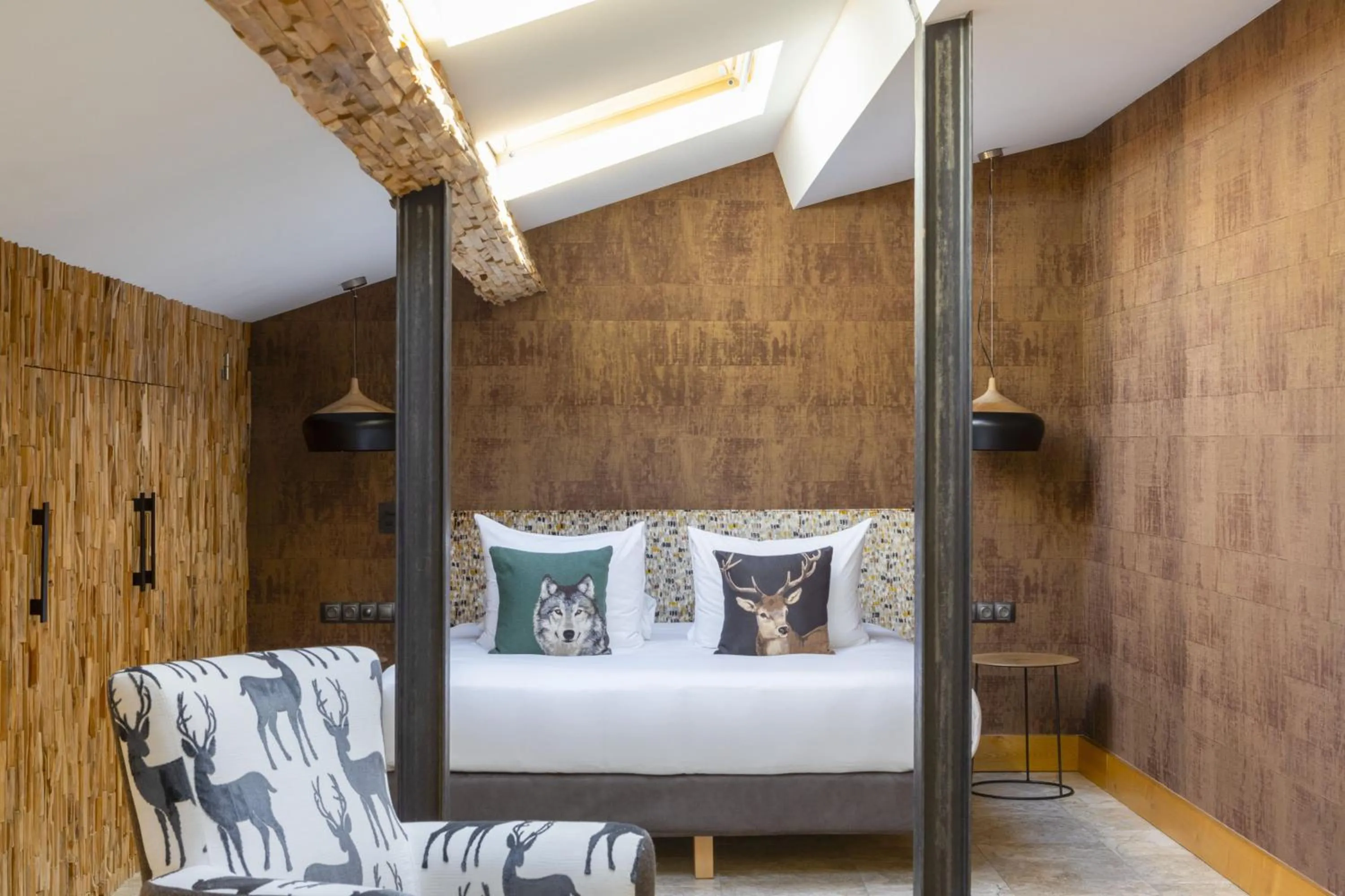 Bed in Dominique Colonna