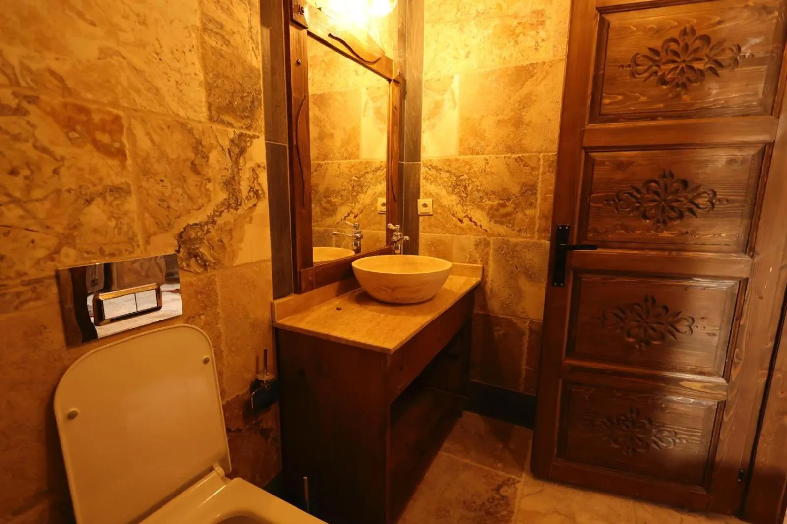 Bathroom in Gala Cave Cappadocia