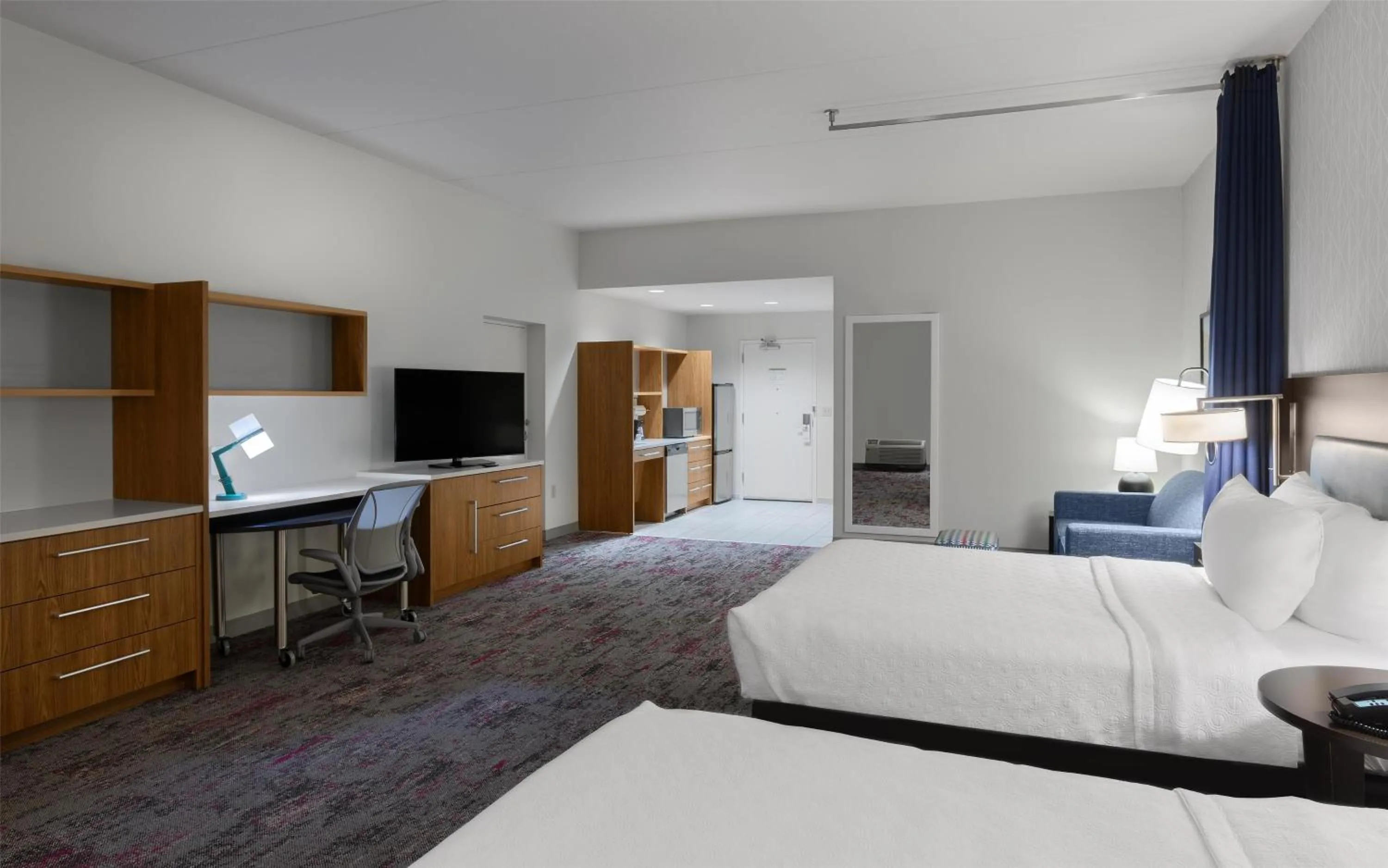 Bed in Home2 Suites by Hilton Greenville Airport