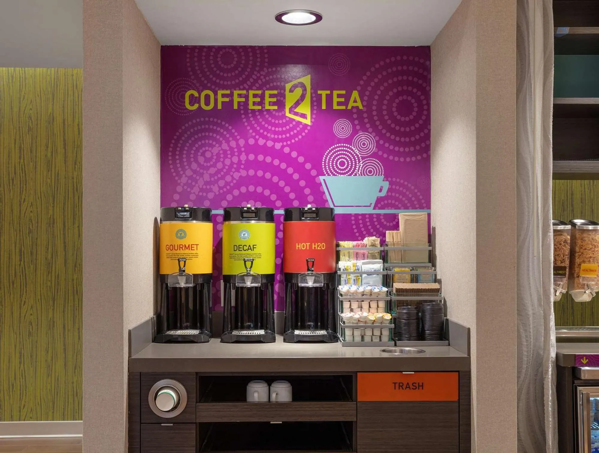 Dining area in Home2 Suites by Hilton Little Rock West