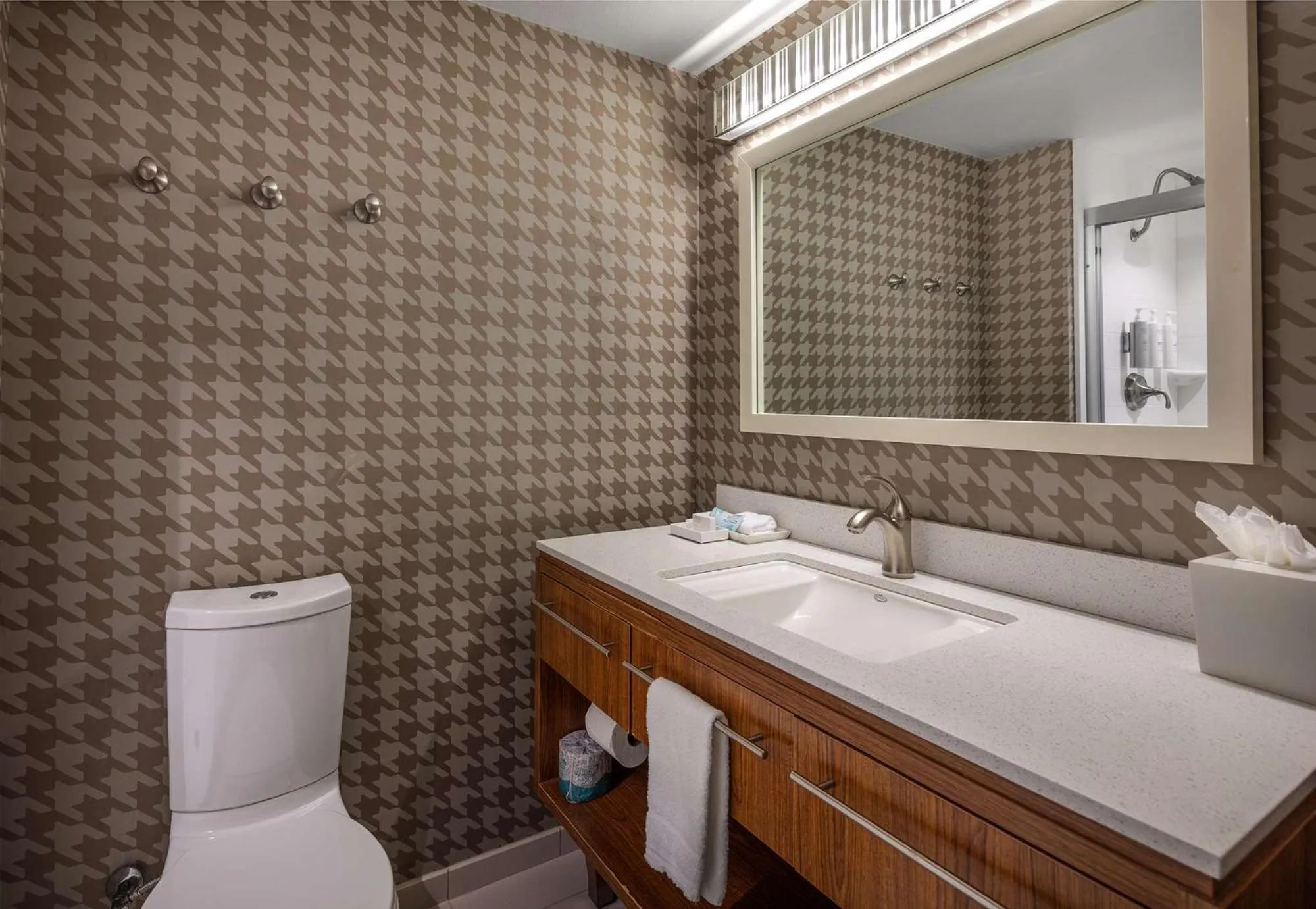 Bathroom, Bed in Home2 Suites by Hilton Little Rock West