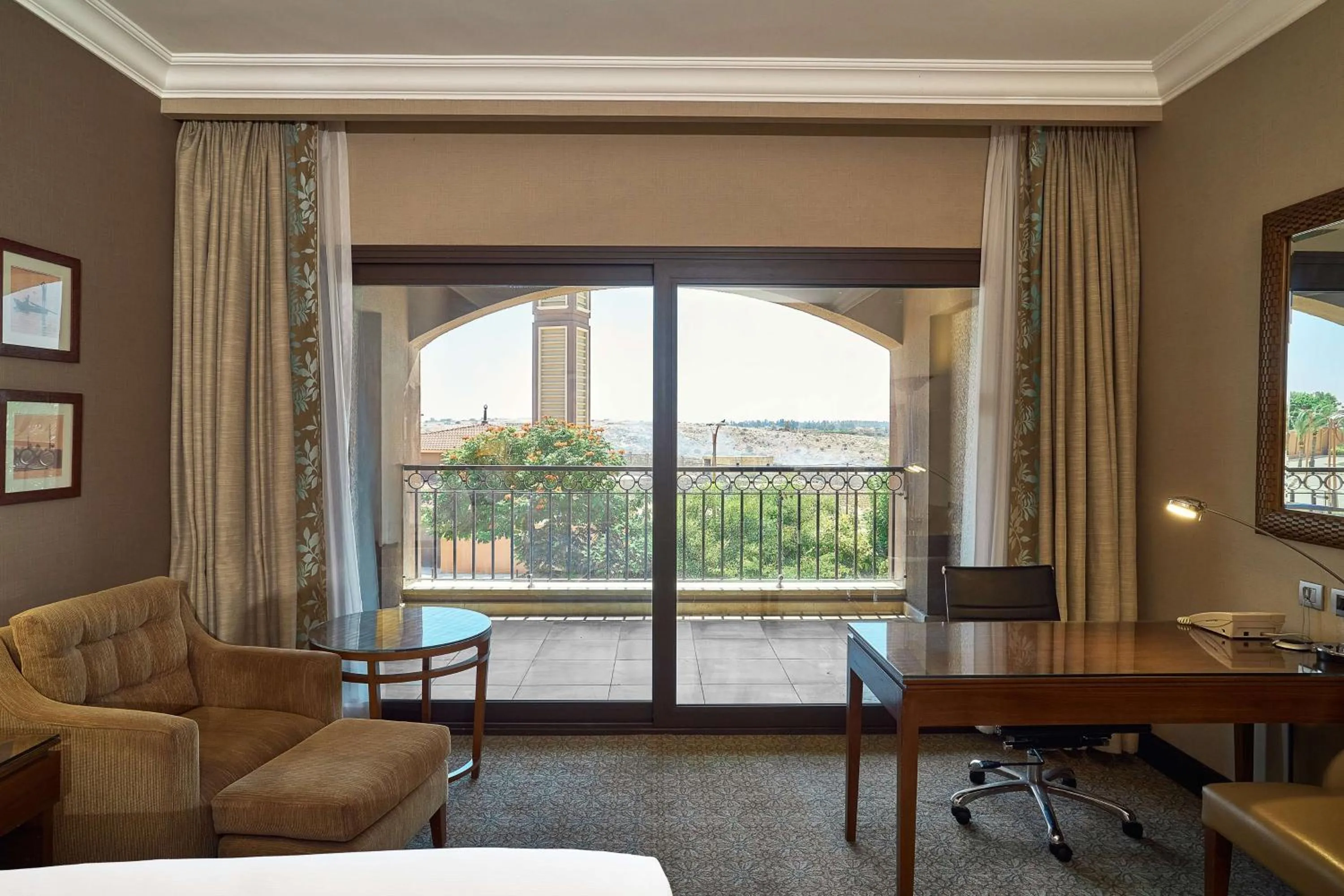 View (from property/room) in Hilton Alexandria King's Ranch Hotel