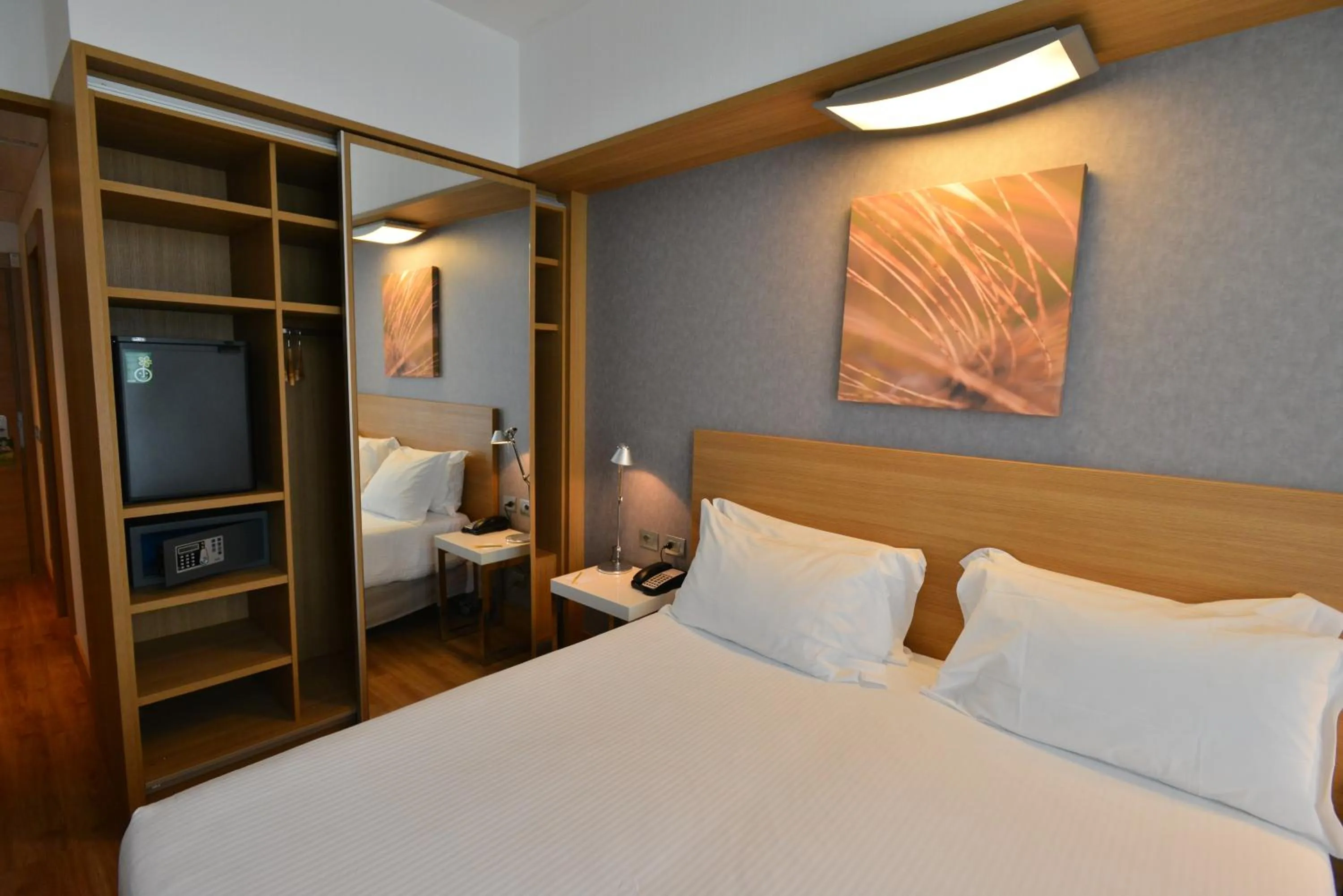 Bed in Hilton Garden Inn Milan North