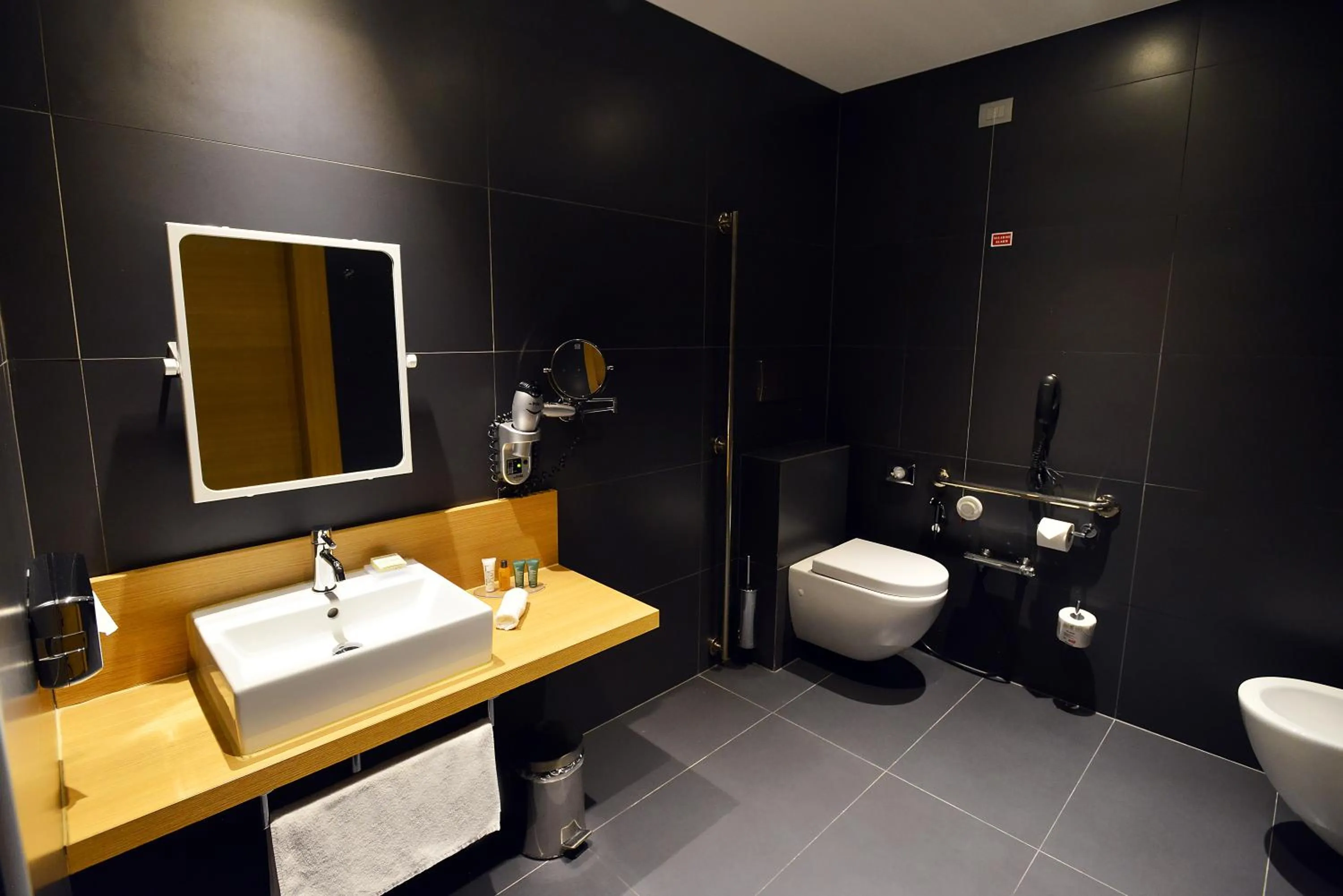 Toilet in Hilton Garden Inn Milan North