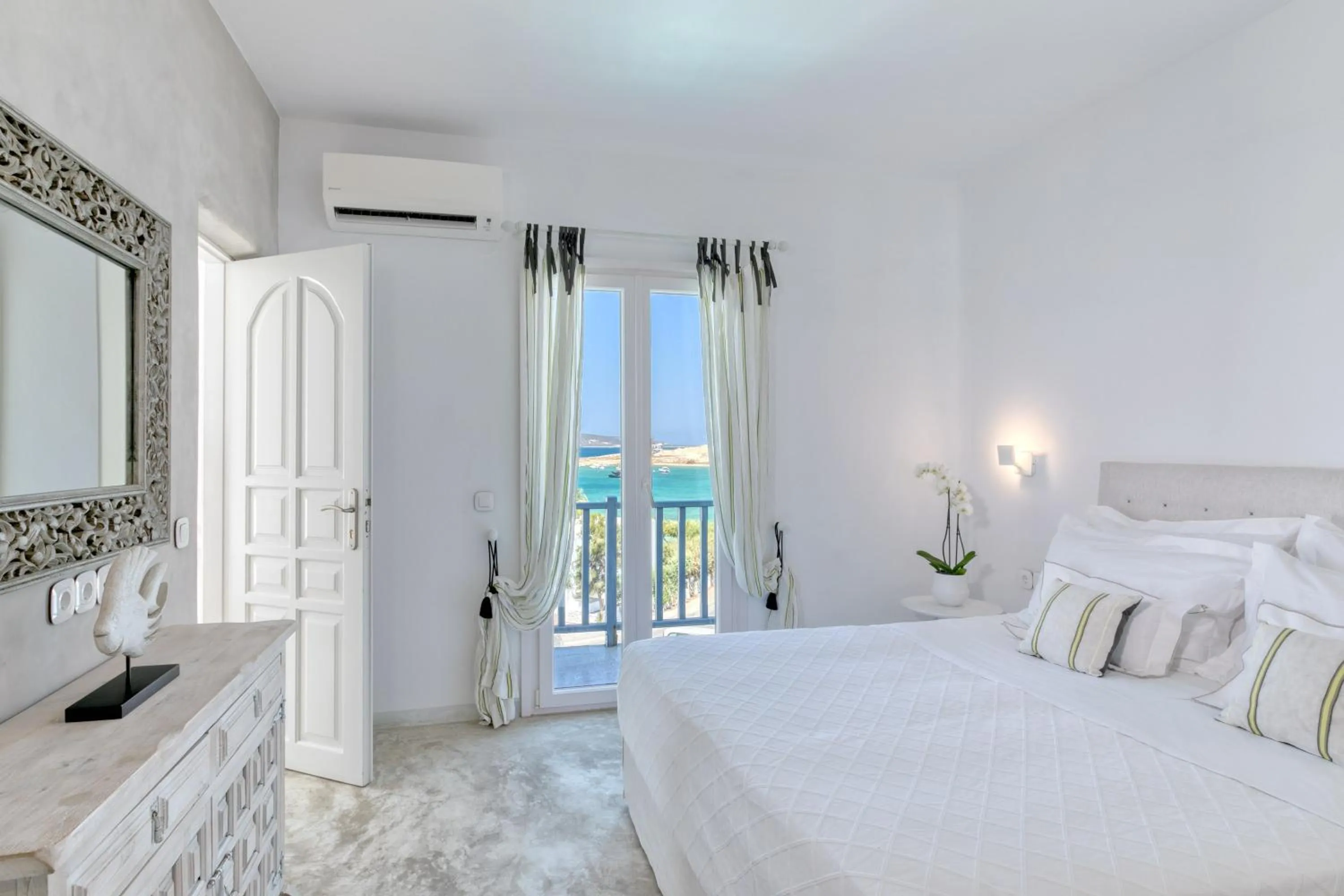 Bedroom, Bed in Lilly Residence-All Sea View Suites, Adults Only