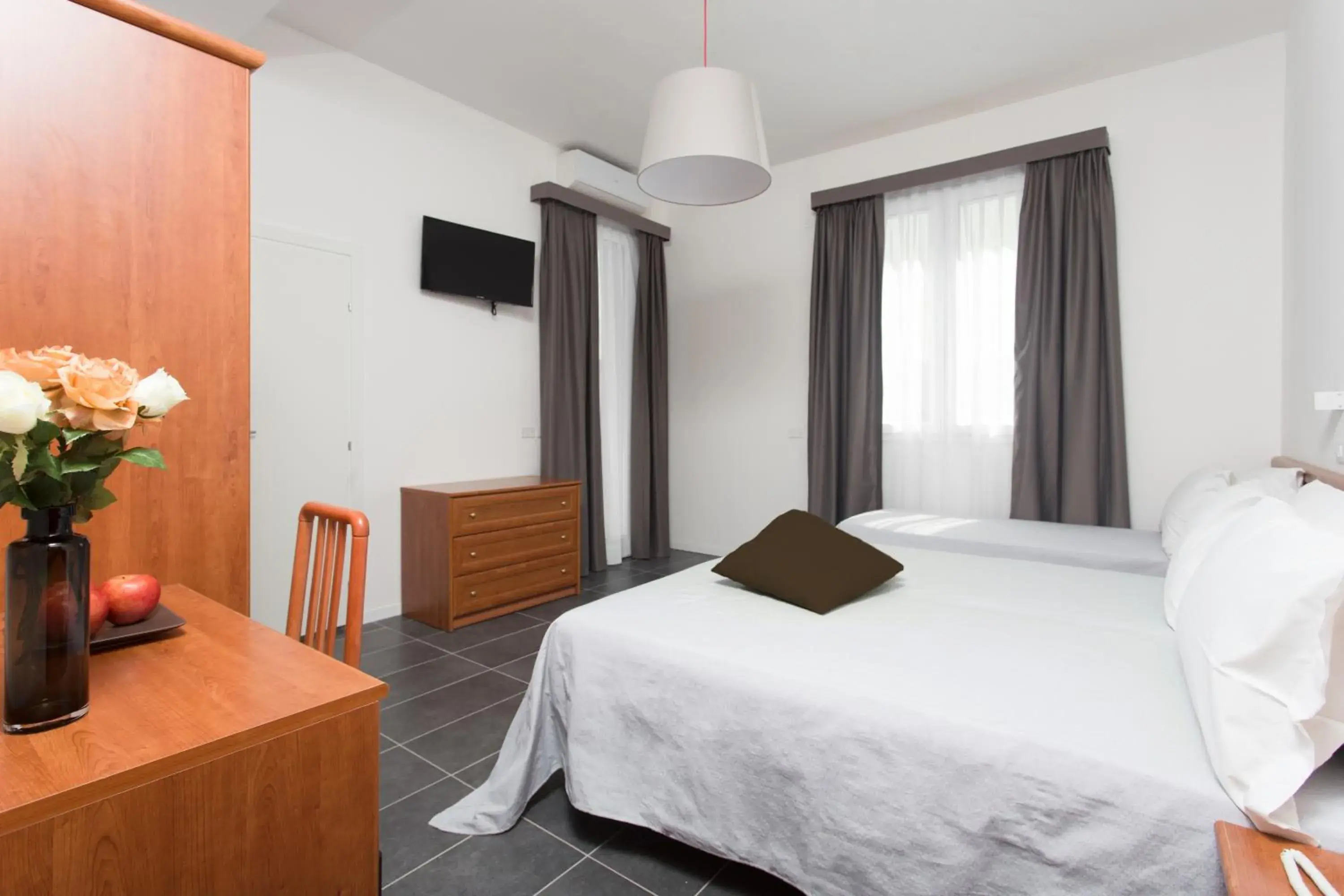 Standard Triple Room in Hotel Star Standard Triple Room in Hotel Star