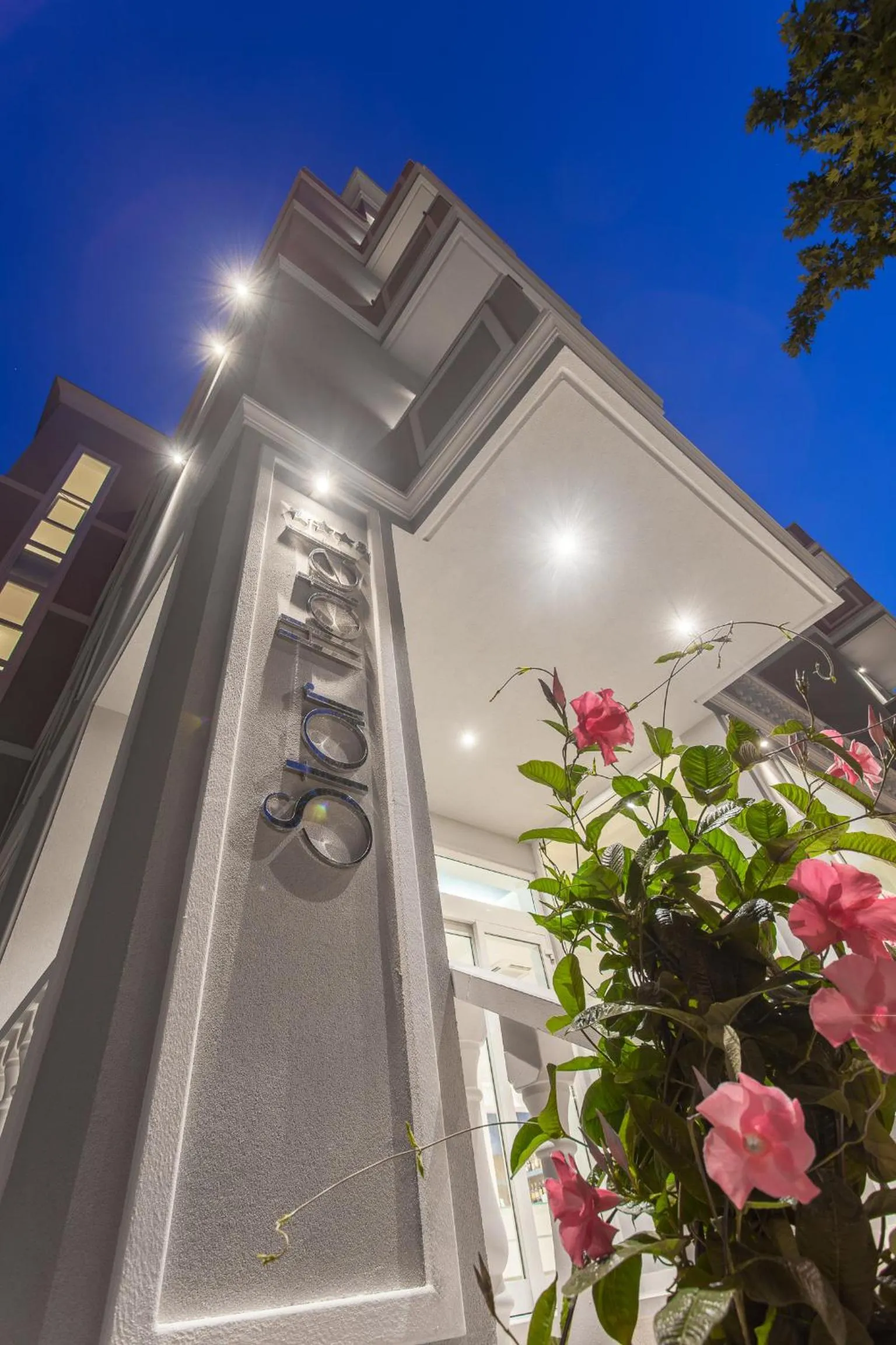 Property building in Hotel Star