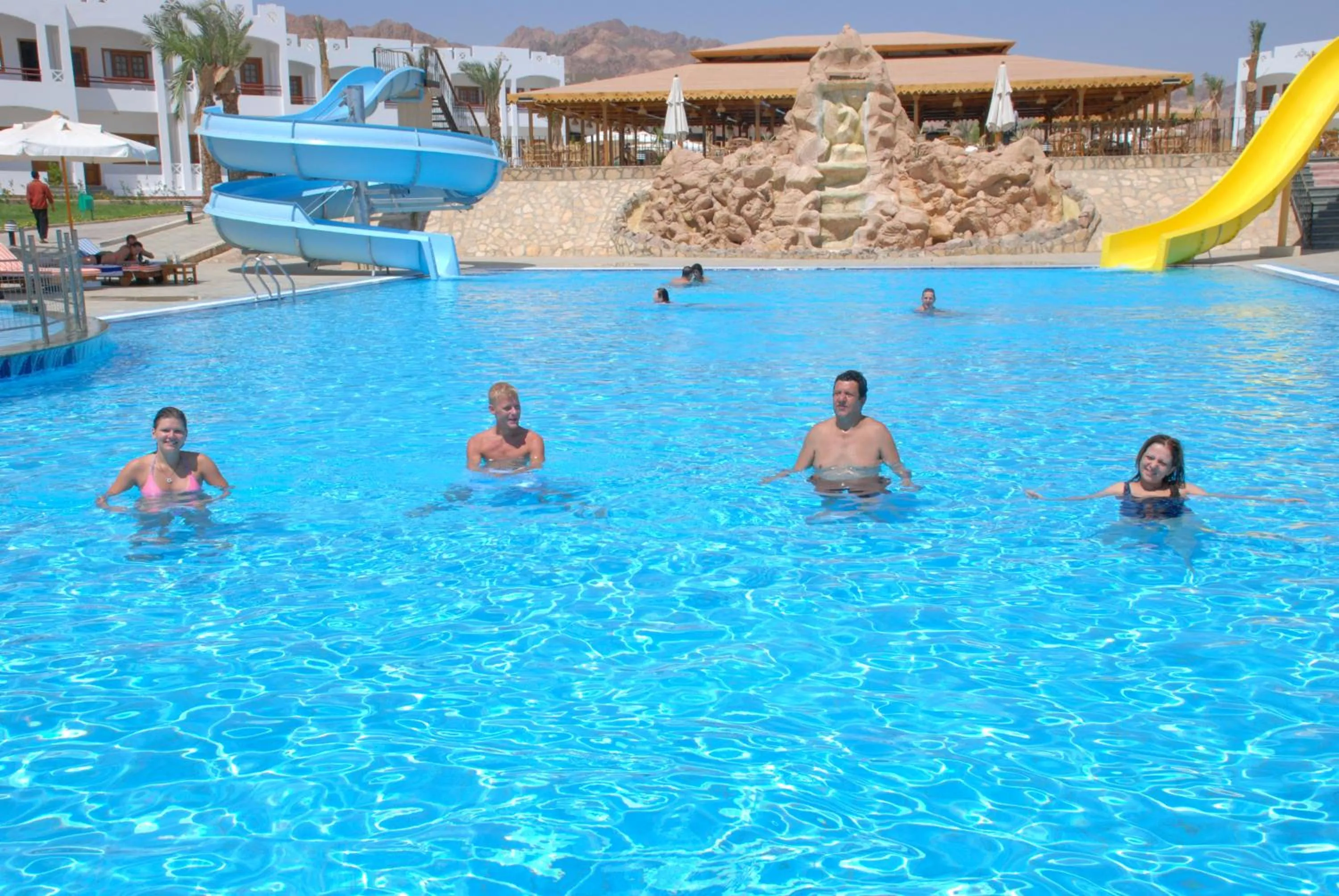 Swimming pool in Happy Life Village Dahab