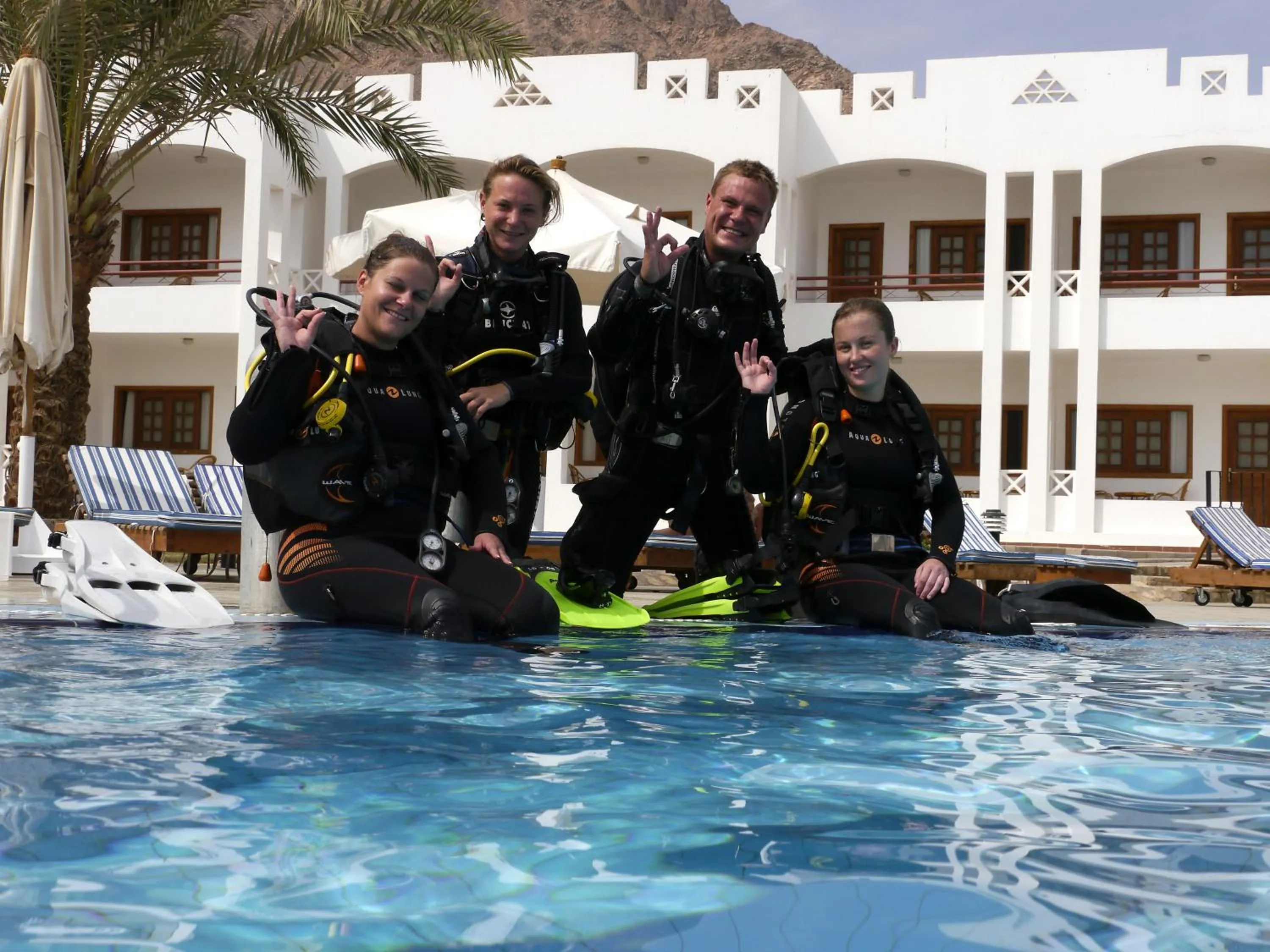 Diving in Happy Life Village Dahab