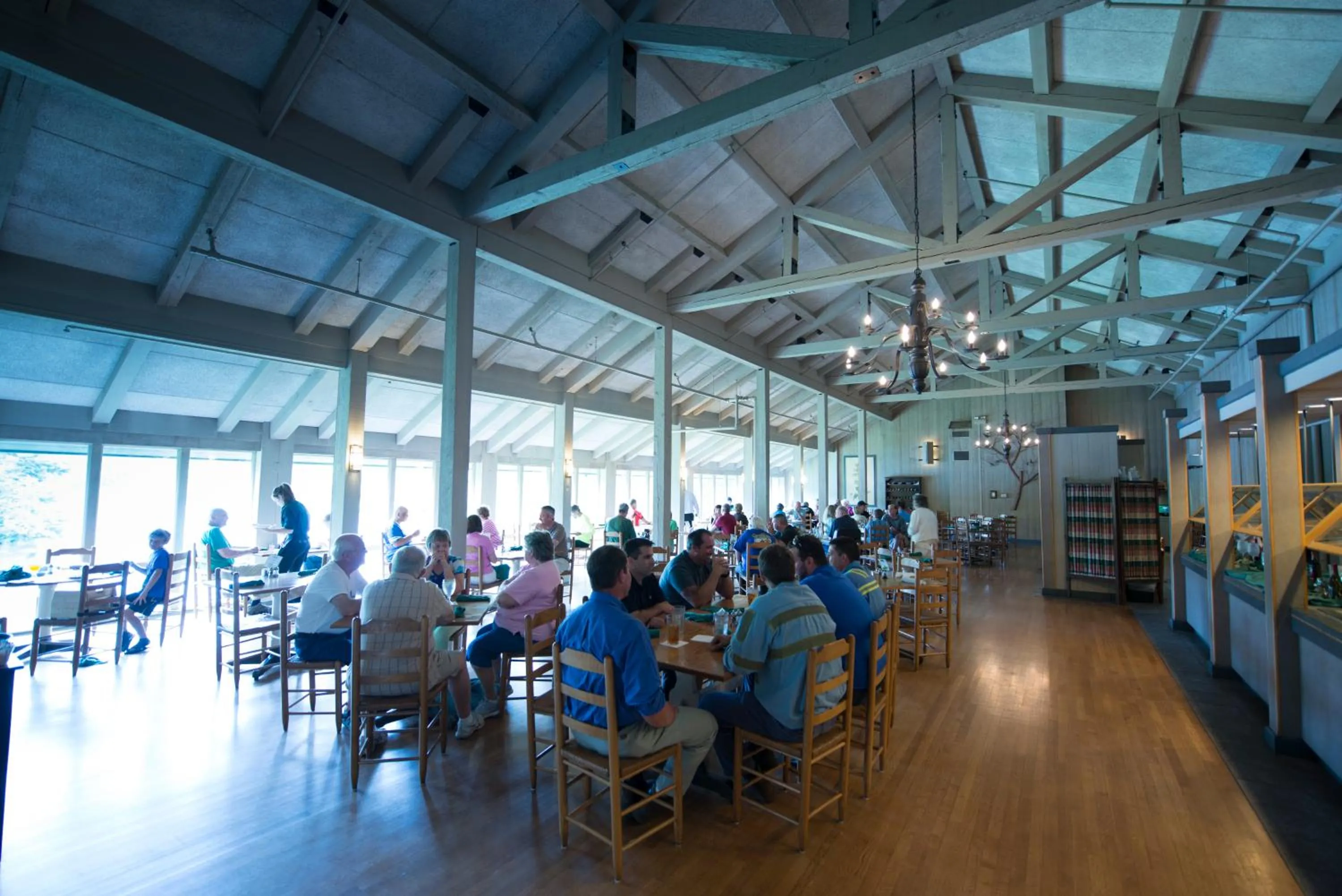 Peaks of Otter Lodge