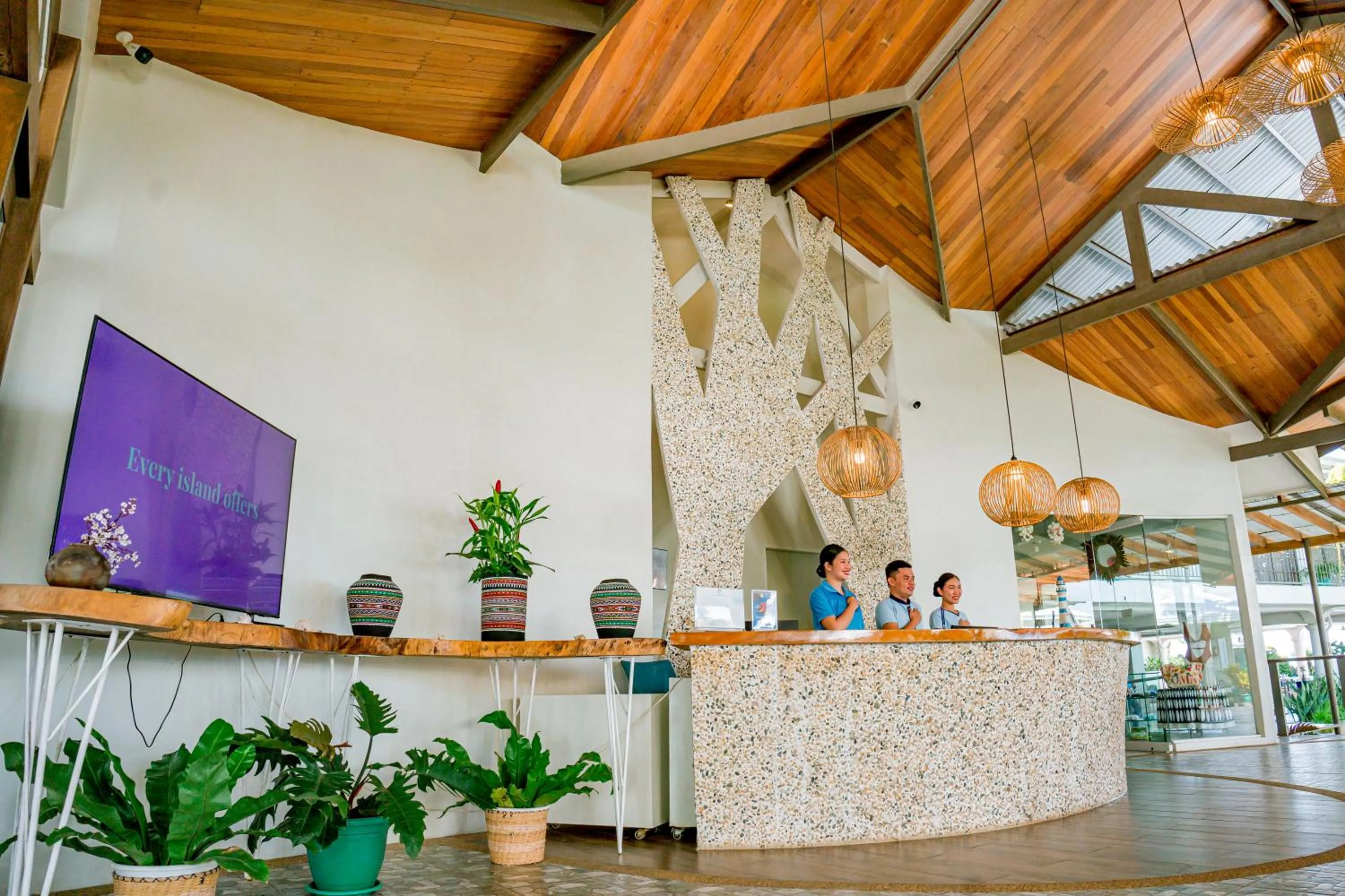 Lobby or reception in Paras Beach Resort - Camiguin